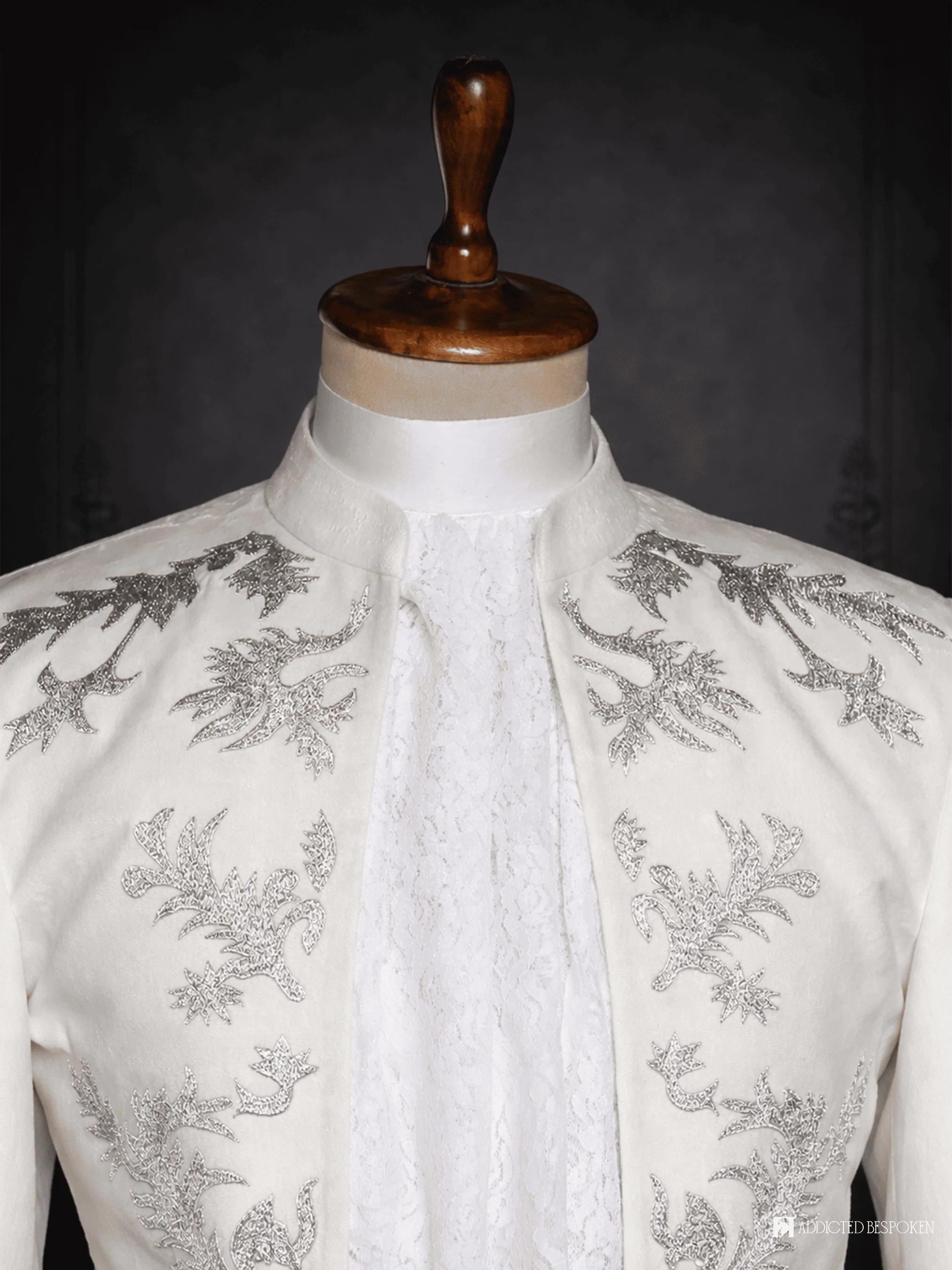 Ivory Baroque Historical Costume - Image 6