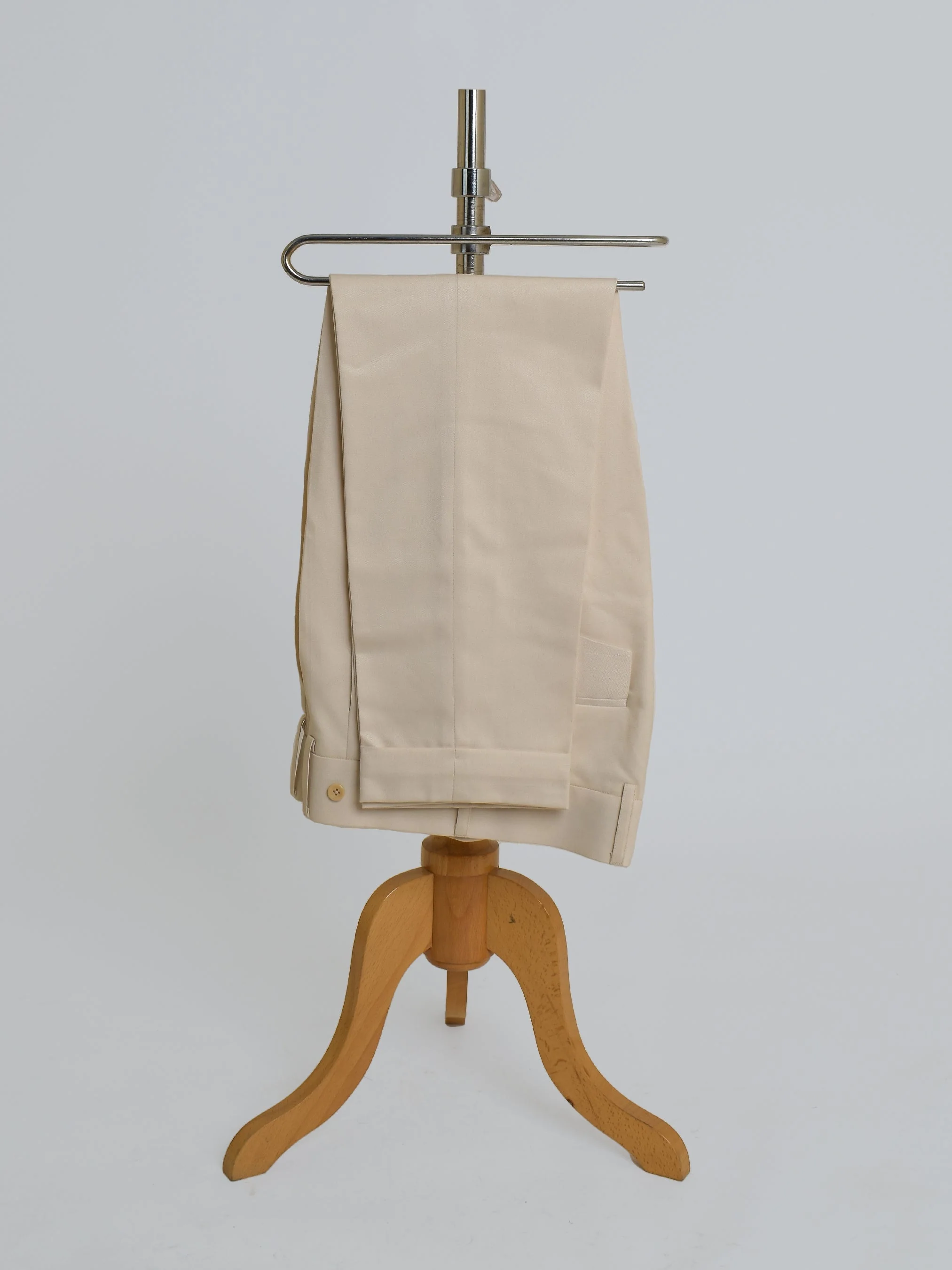 Ivory Double-Breasted Classic Suit - Image 6