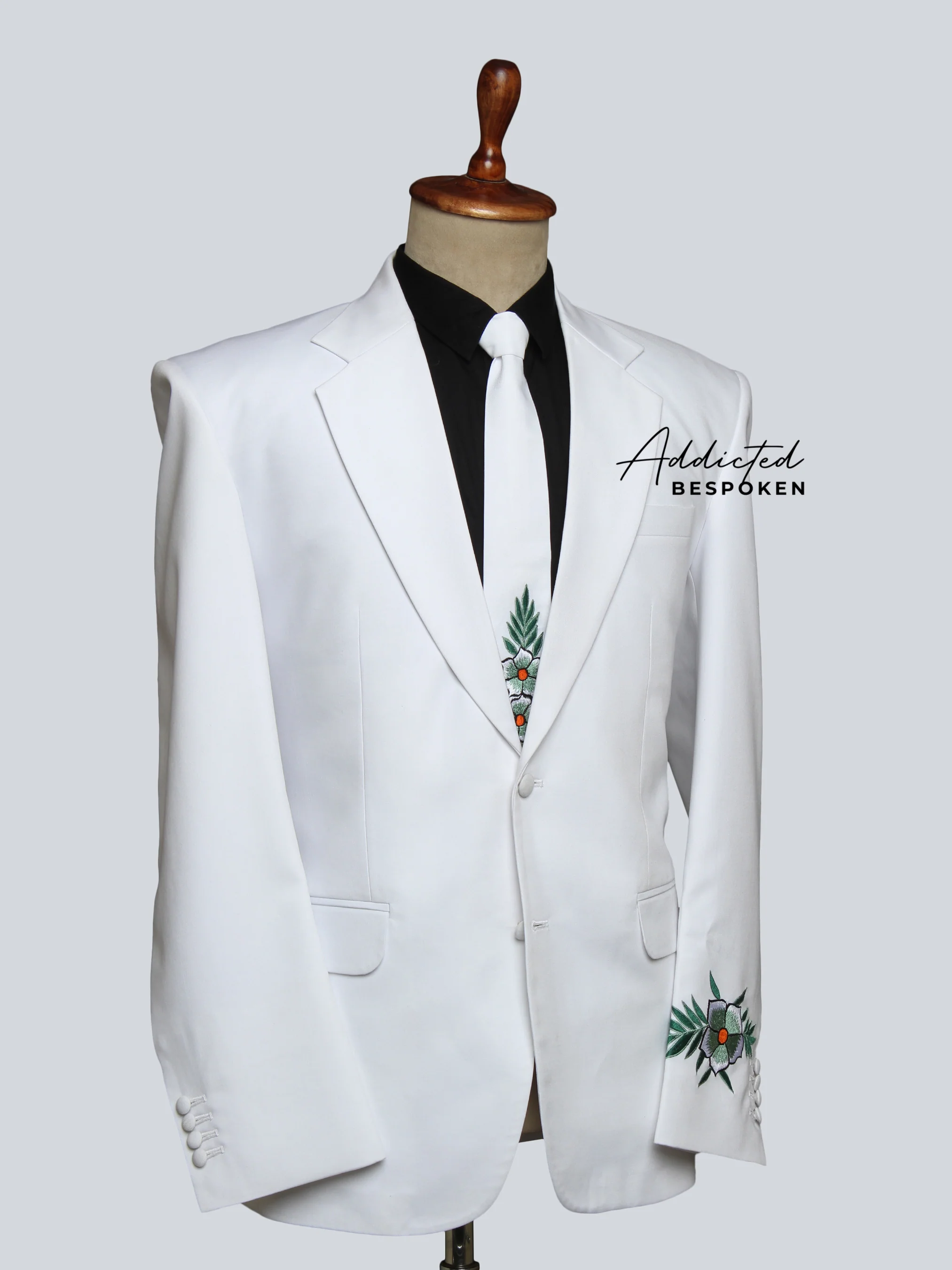 Leafy Floral Design Suit - Image 3
