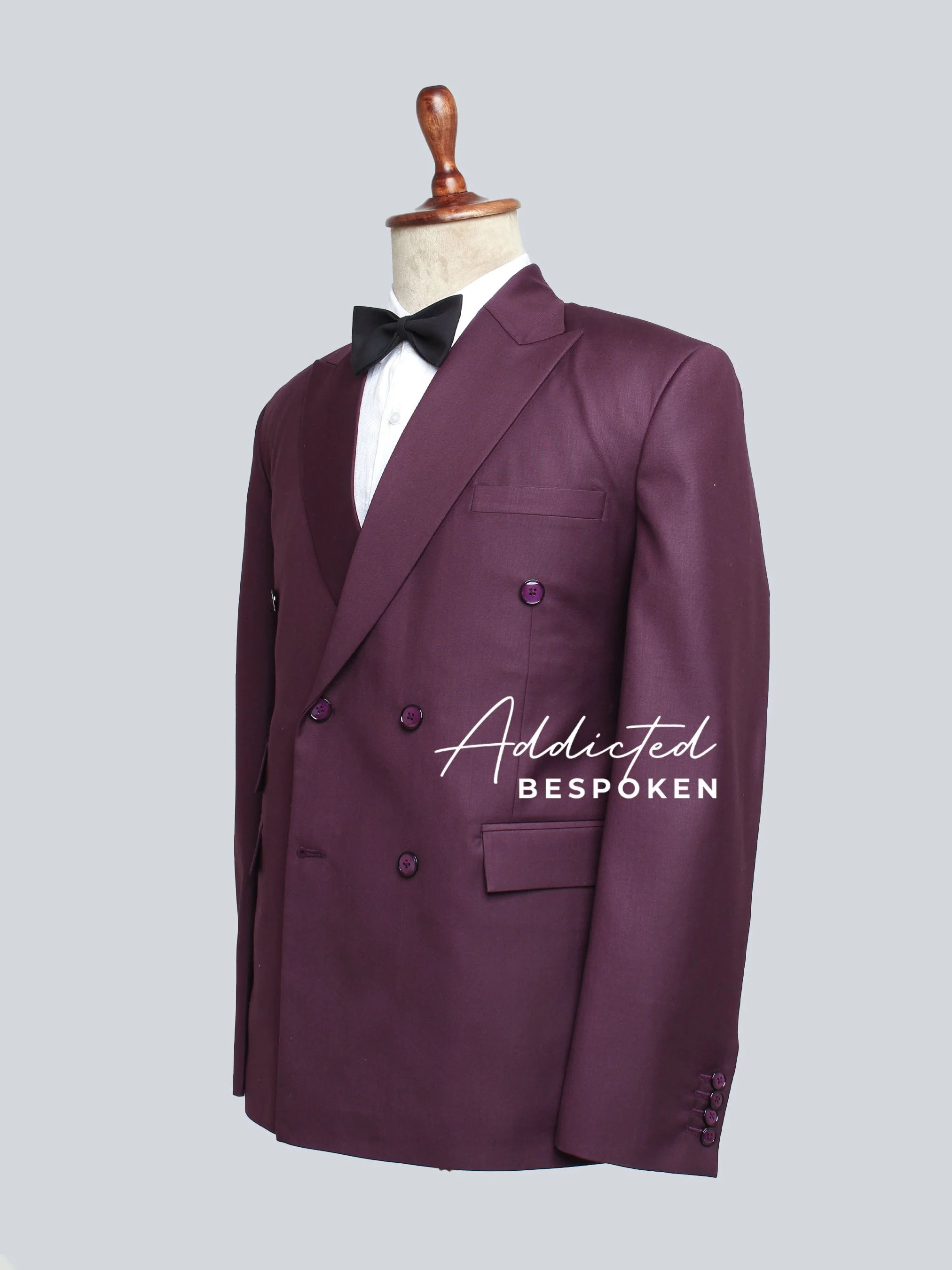 Majestic Royal Attire Set - Image 3