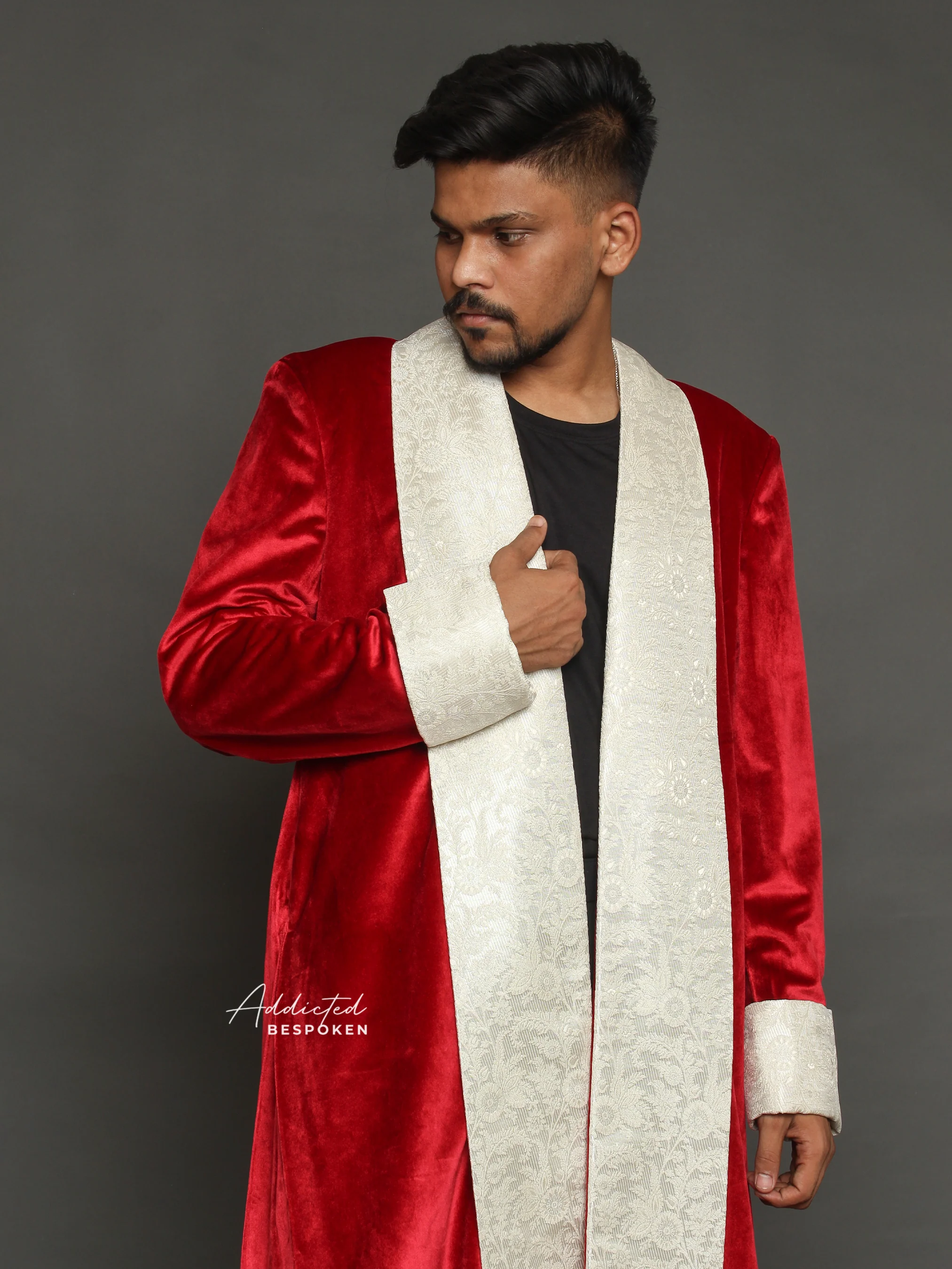 Majestic Royal Cloak - Image 2