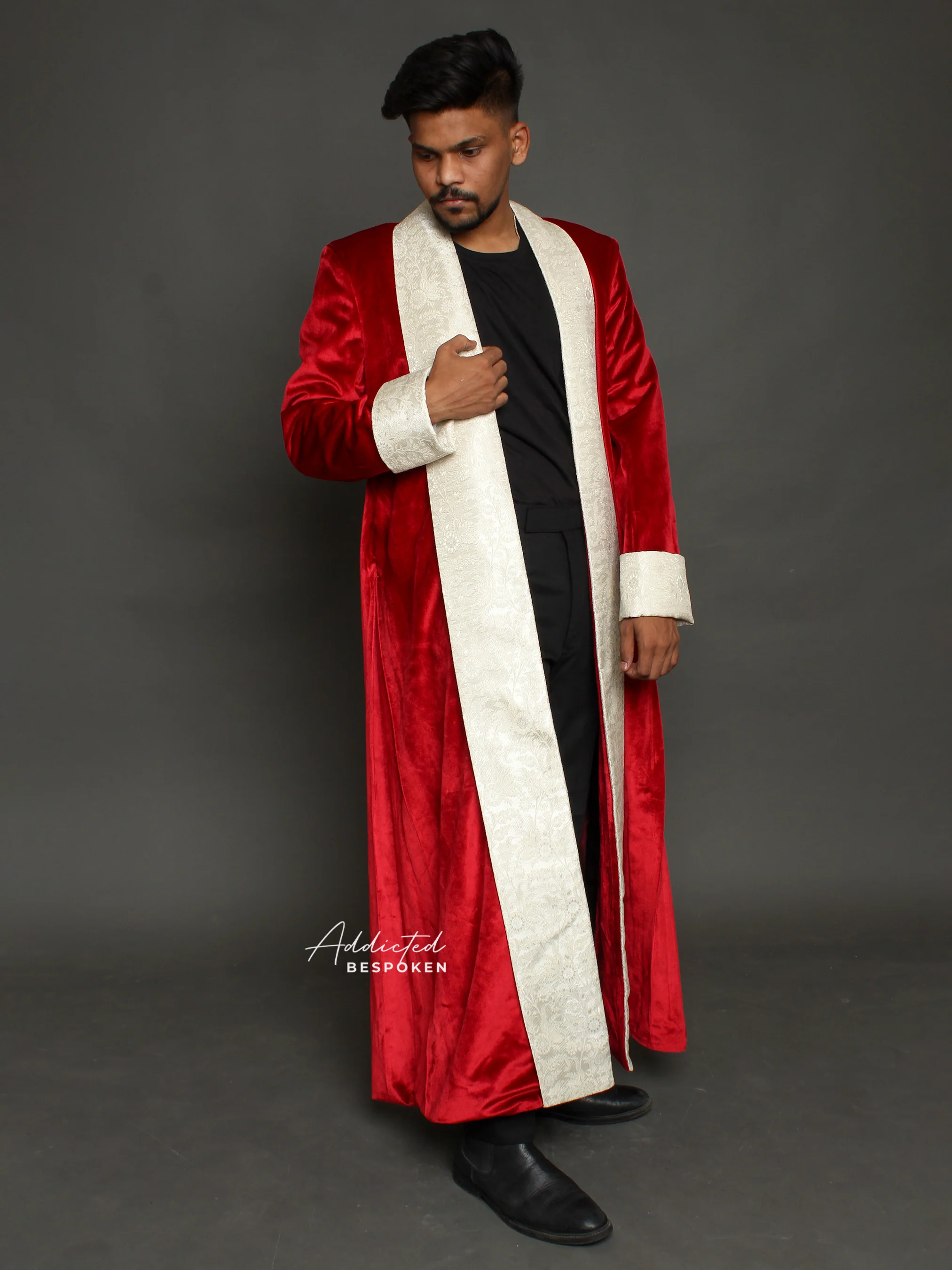 Majestic Royal Cloak - Image 4