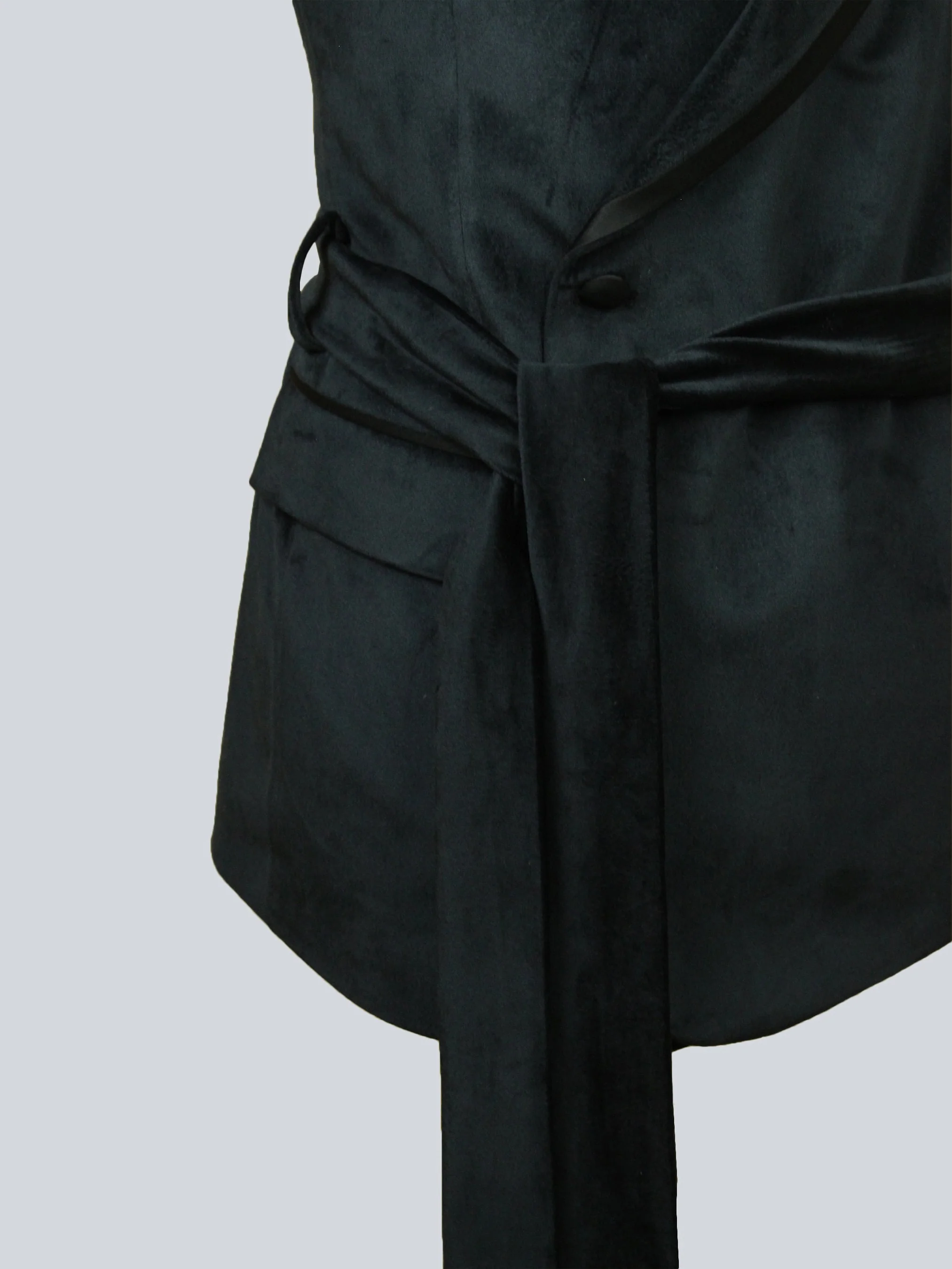 Midnight Regal Peak Lapel Suit - Image 6