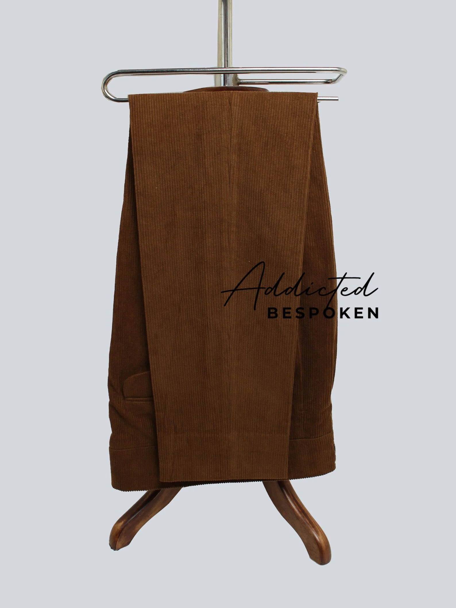Modish Formal Tailored Suit - Image 3