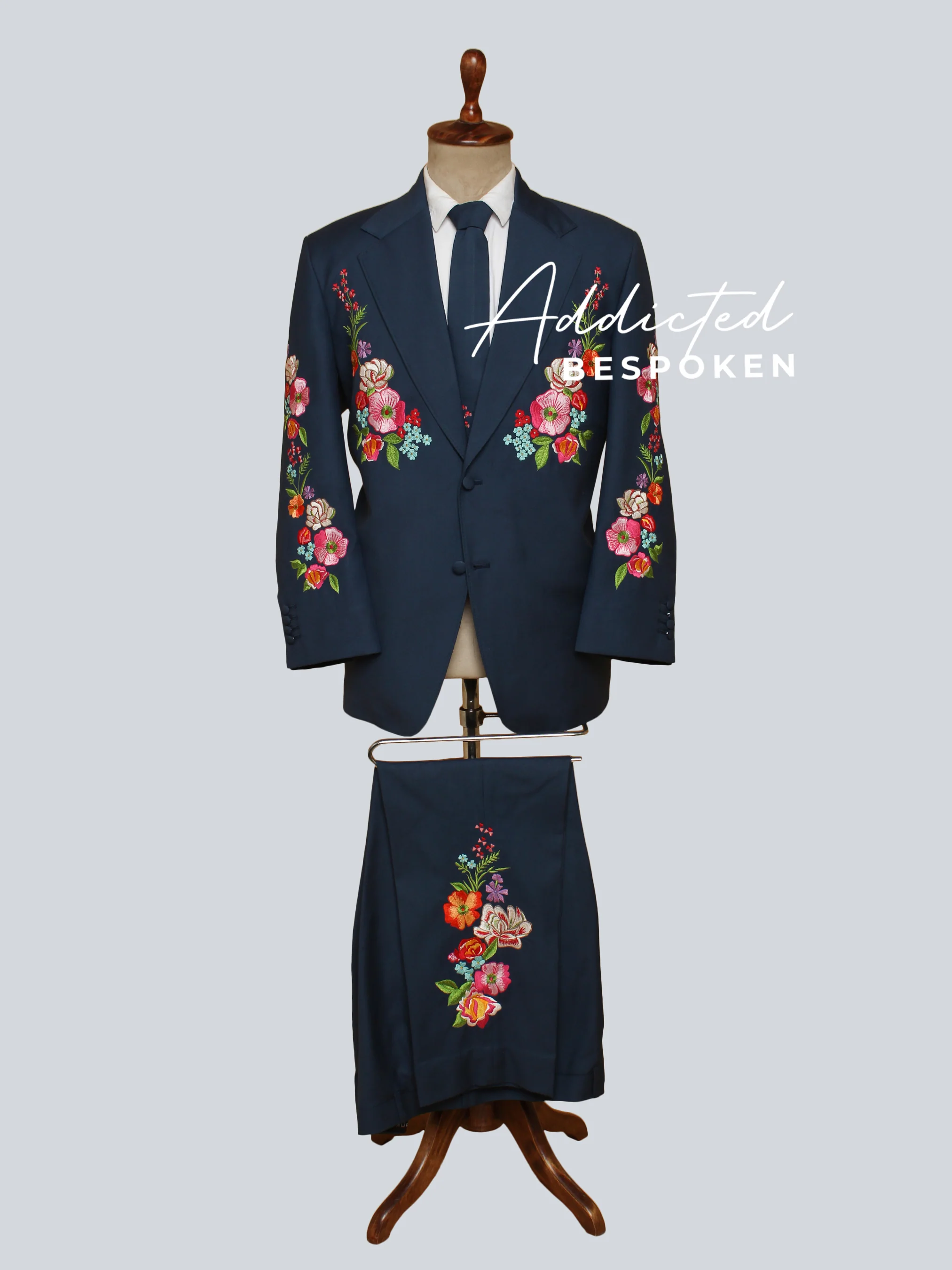 Nature-Inspired Embroidered Suit - Image 2