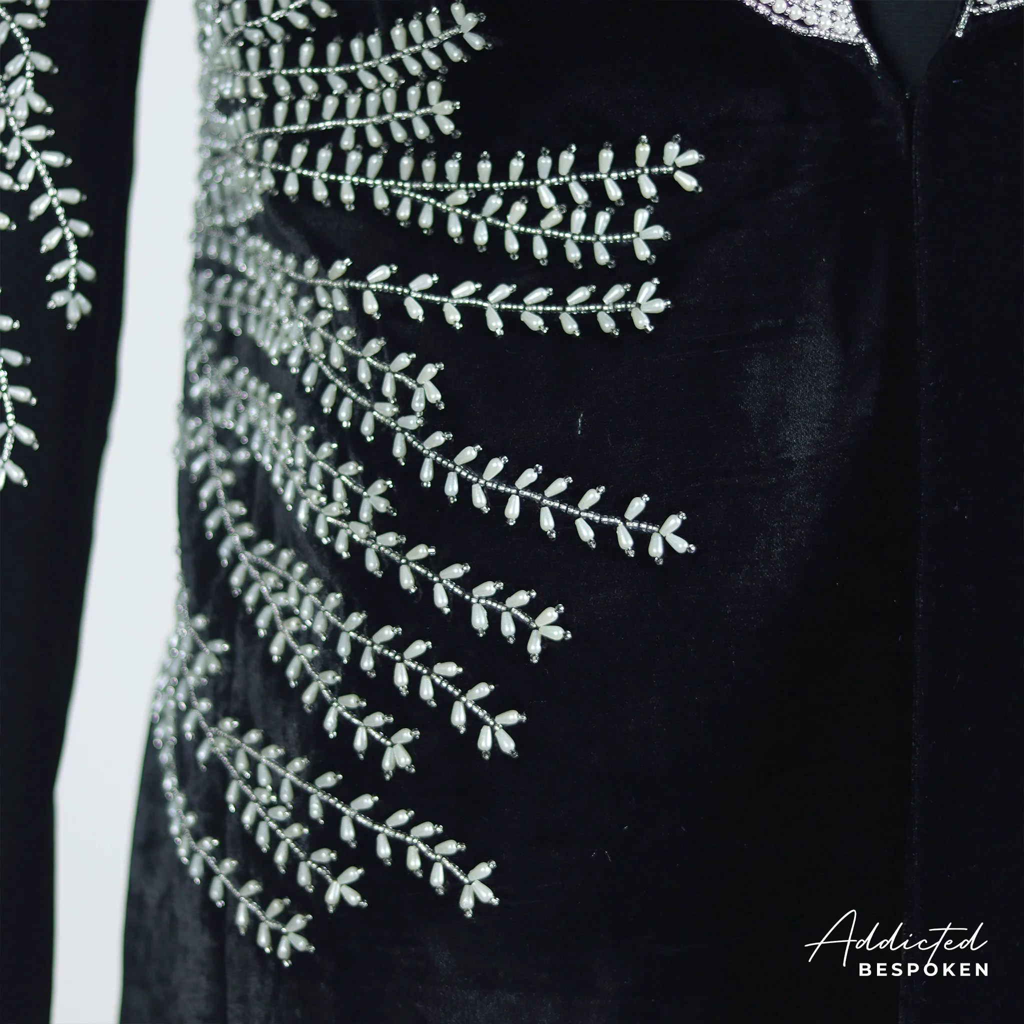 Ornate Prestige Ensemble - Image 7