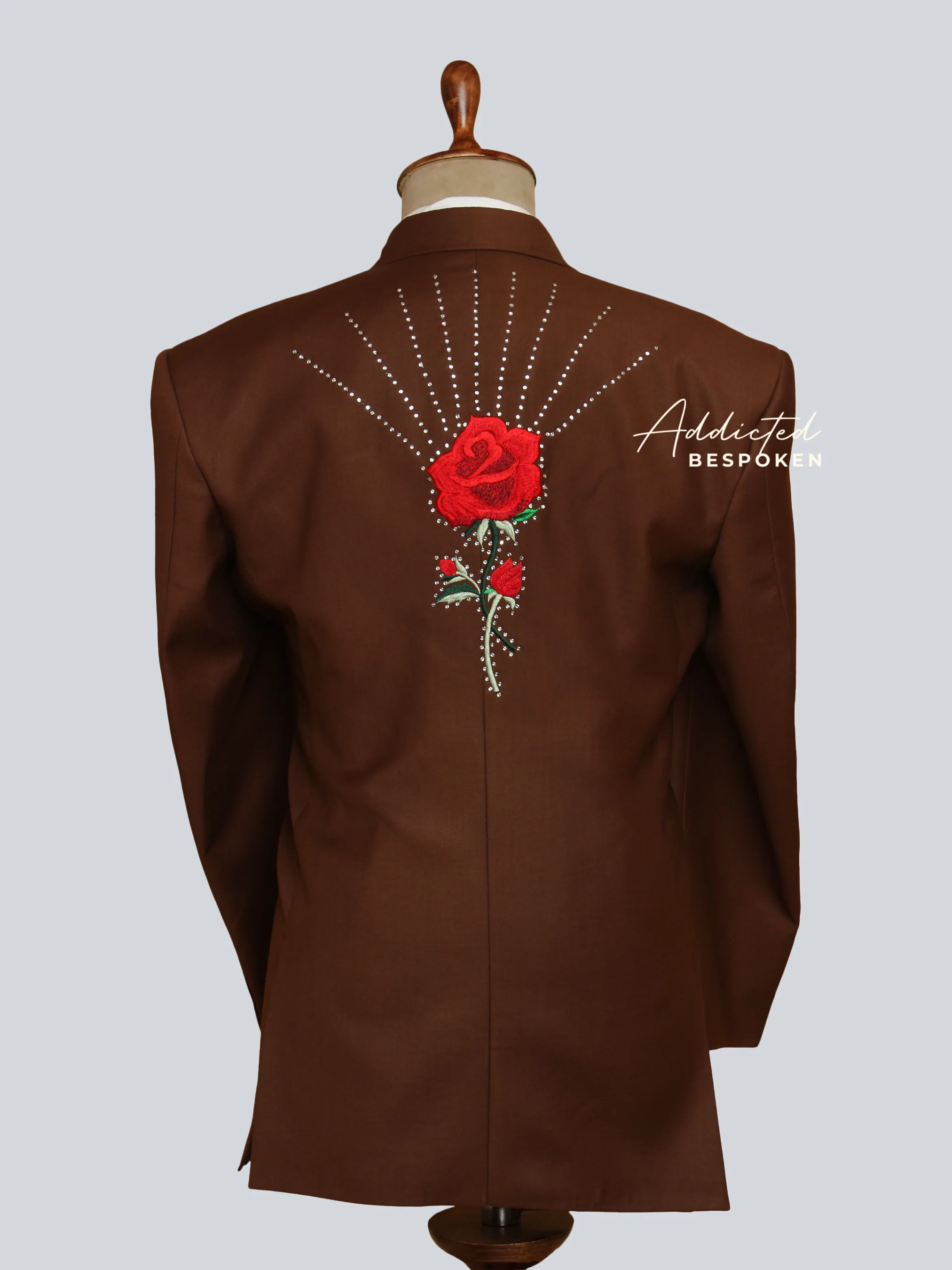 Rose-Embellished Elegance Suit - Image 6