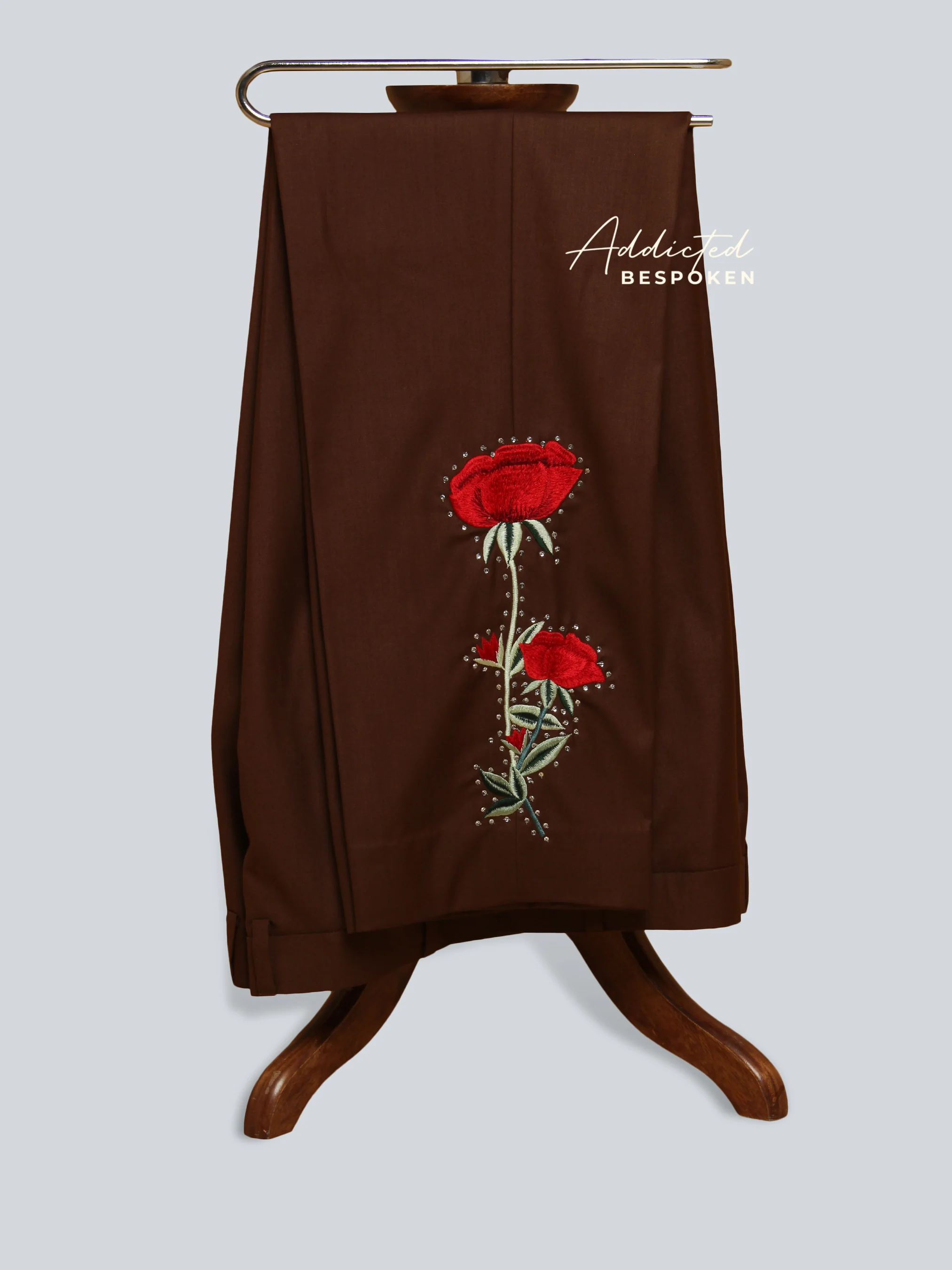 Rose-Embellished Elegance Suit - Image 8