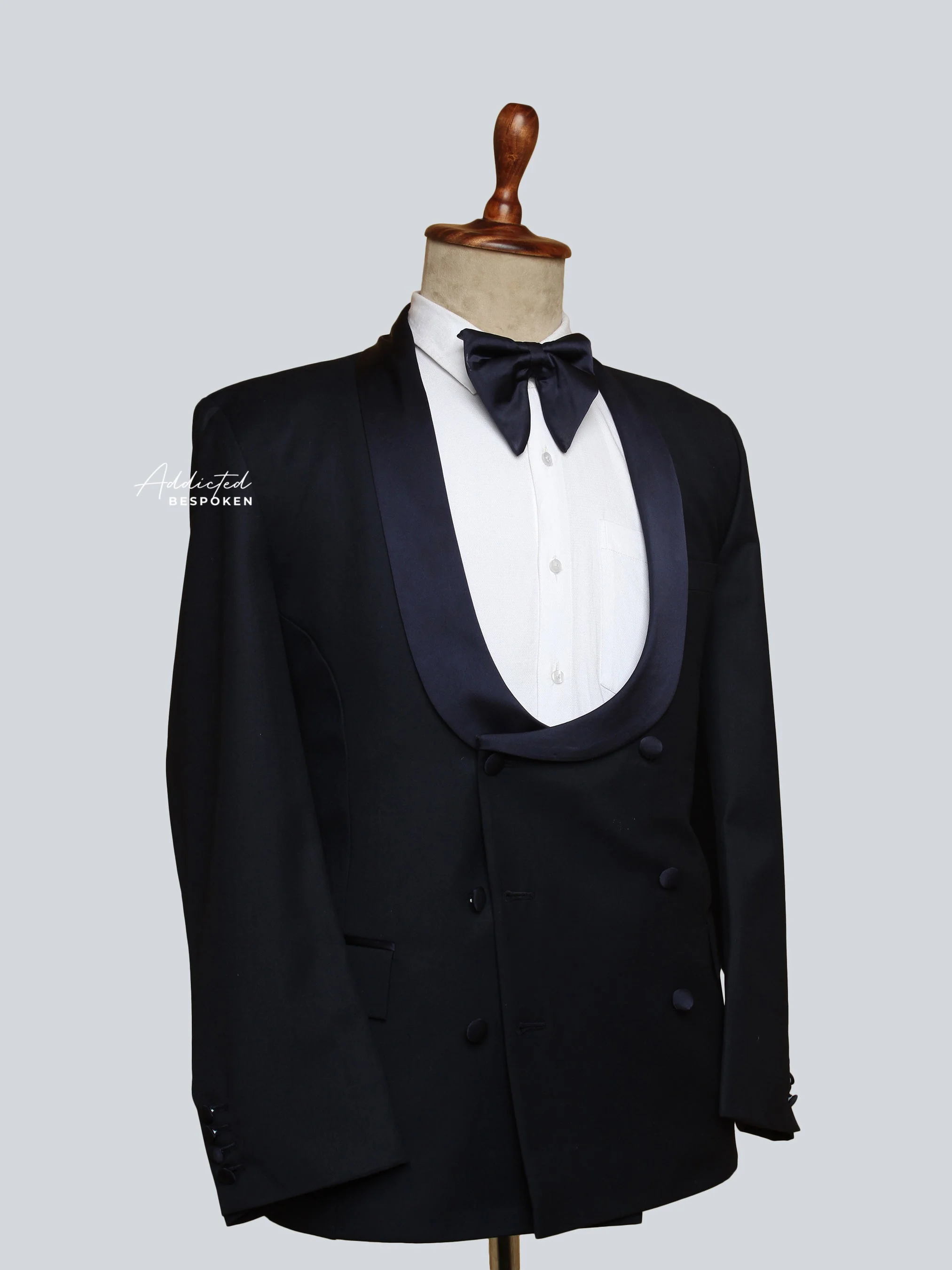 Shawl Lapel Tuxedo Double-Breasted Suit - Image 3