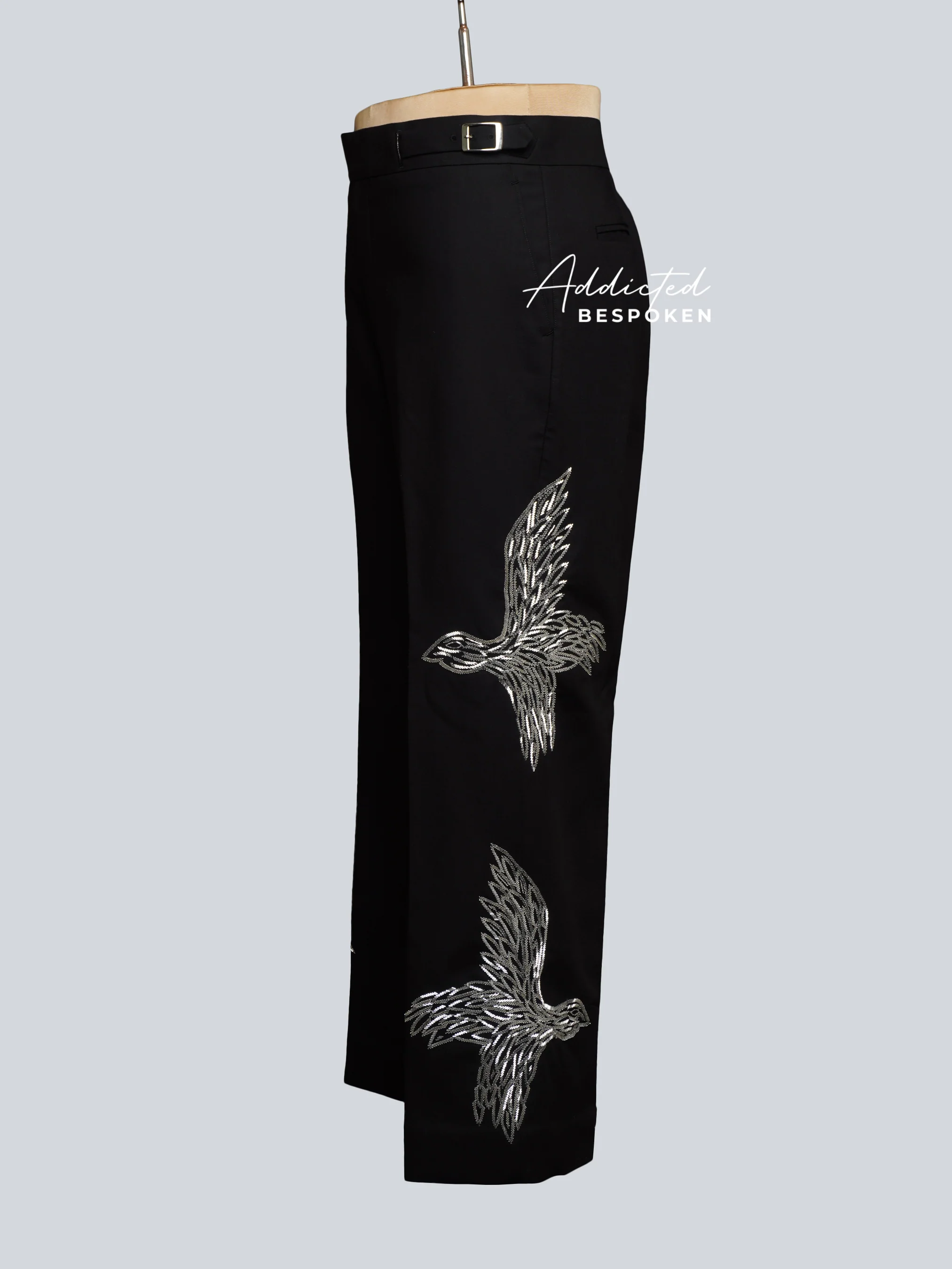 Soaring Elegance Embroidered Suit - Image 9
