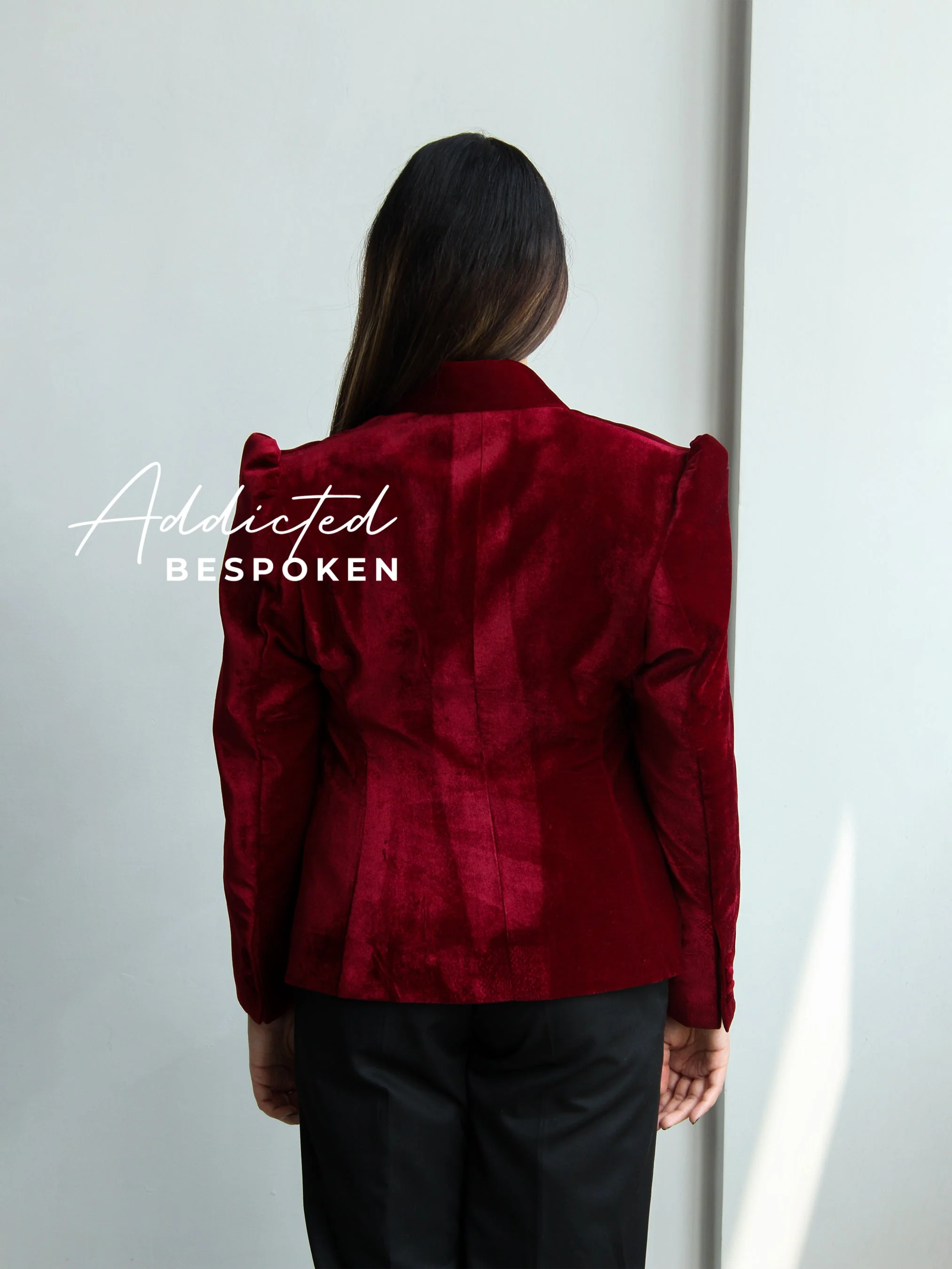 Sophisticated Bold Attire - Image 5