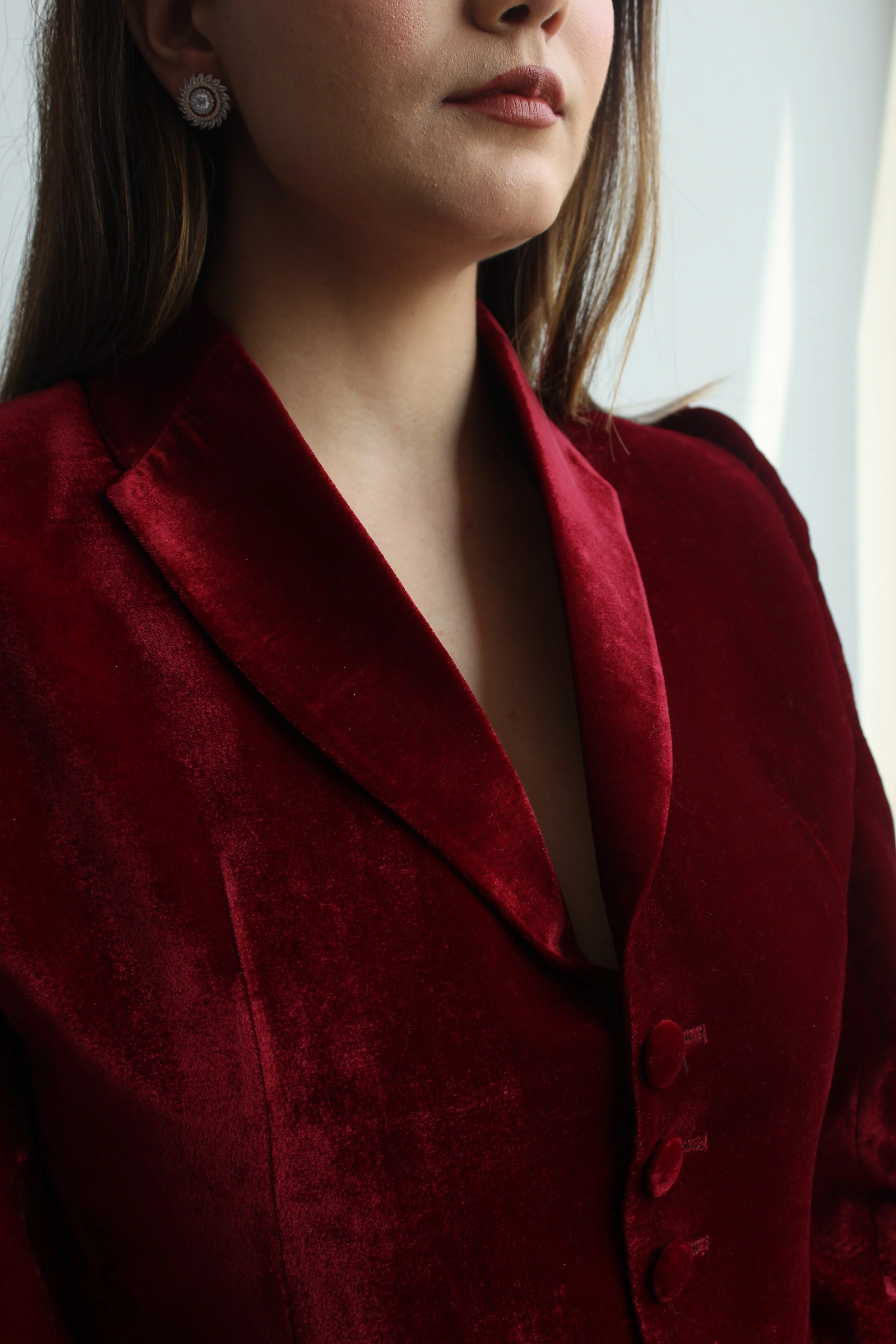 Sophisticated Bold Attire - Image 6