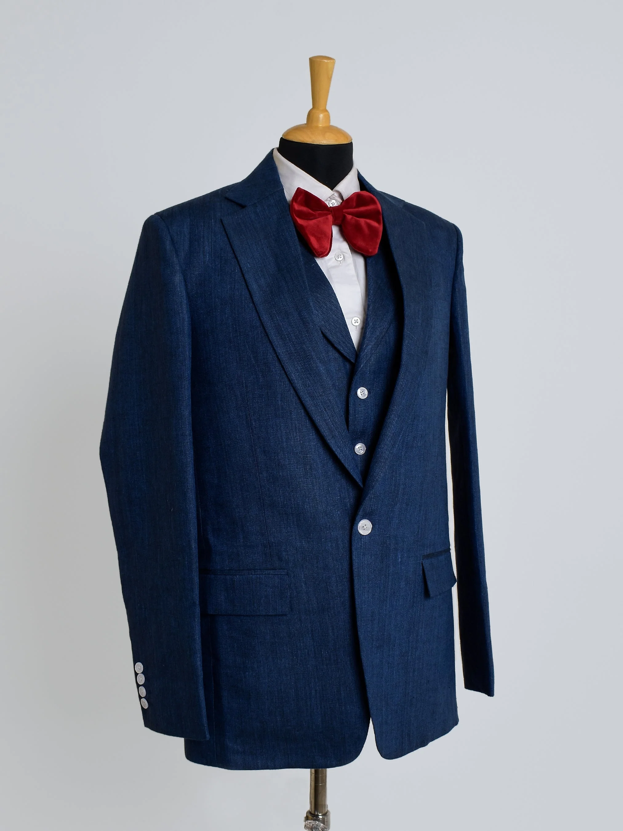 The Azure Linen Ensemble - Image 3