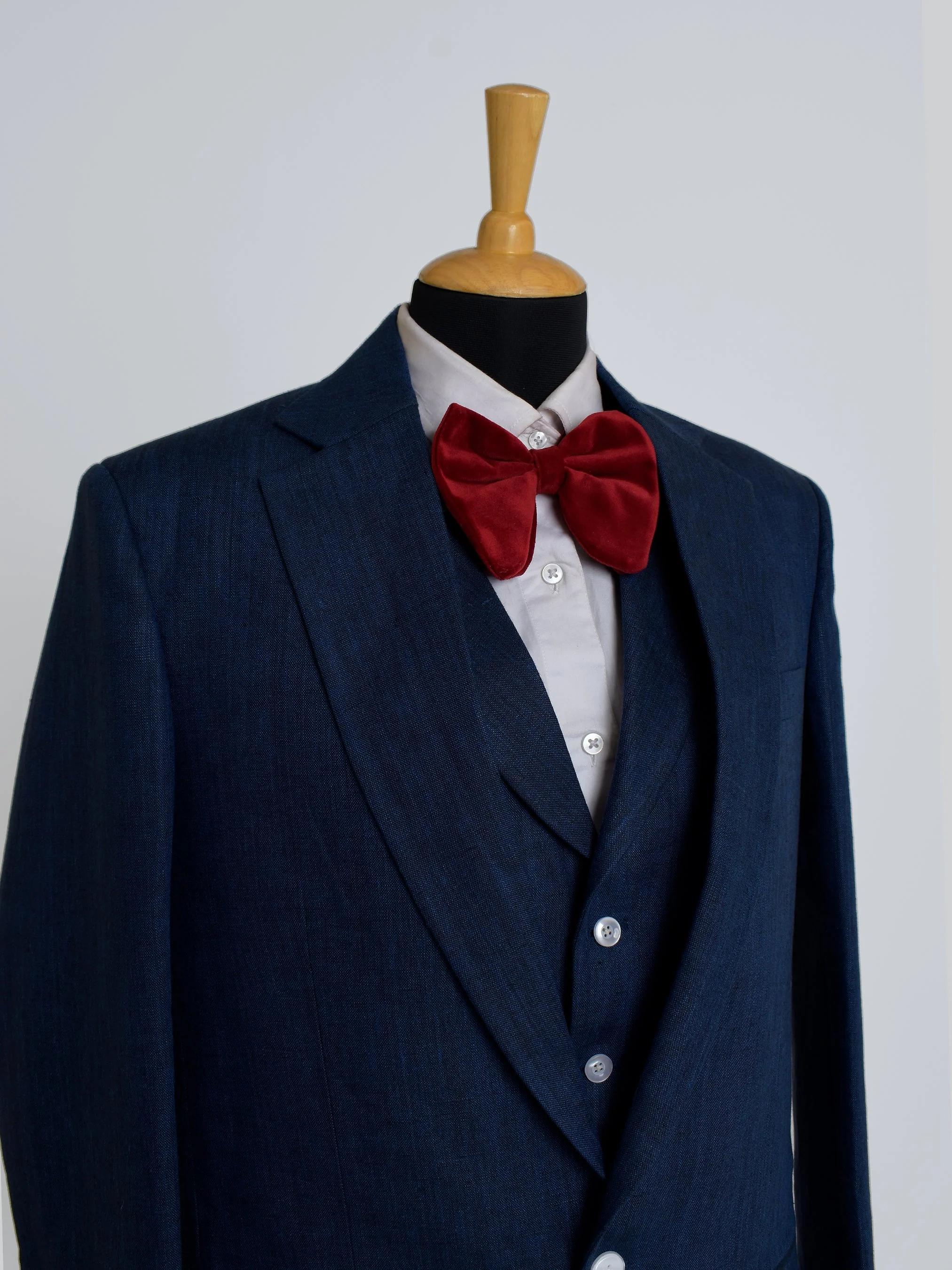 The Azure Linen Ensemble - Image 4