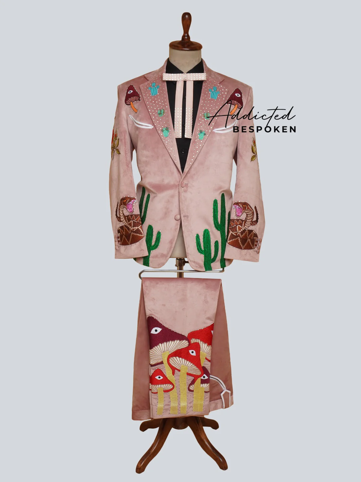 The Desert Mirage Suit - Image 2