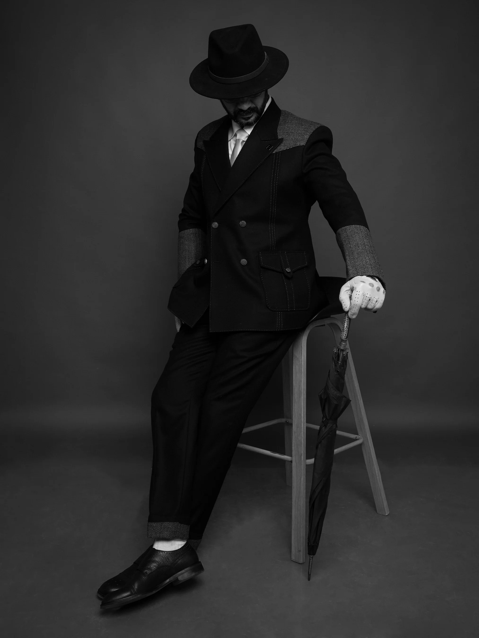 The Gentleman (CLS) - Image 5