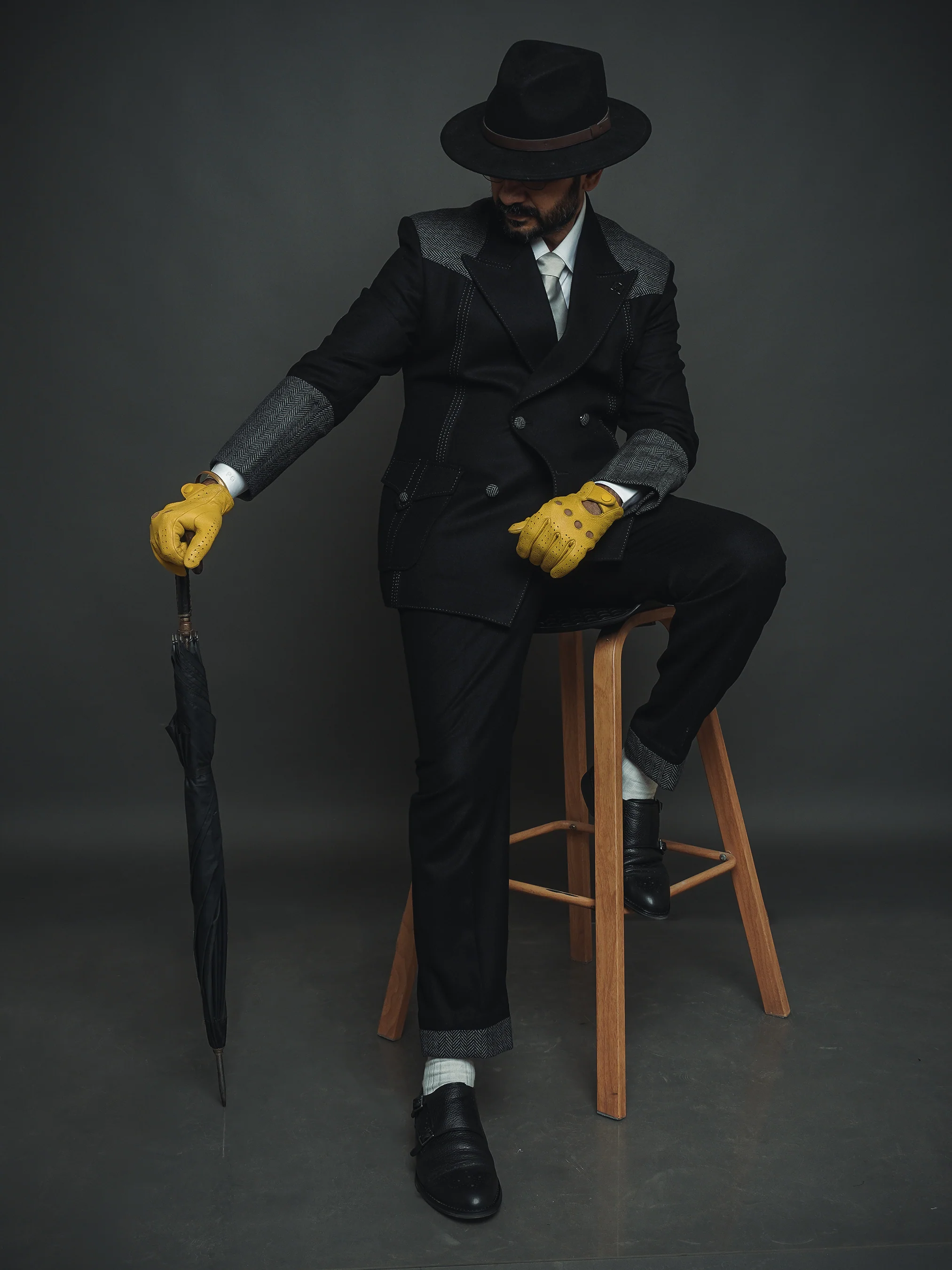 The Gentleman (CLS) - Image 7