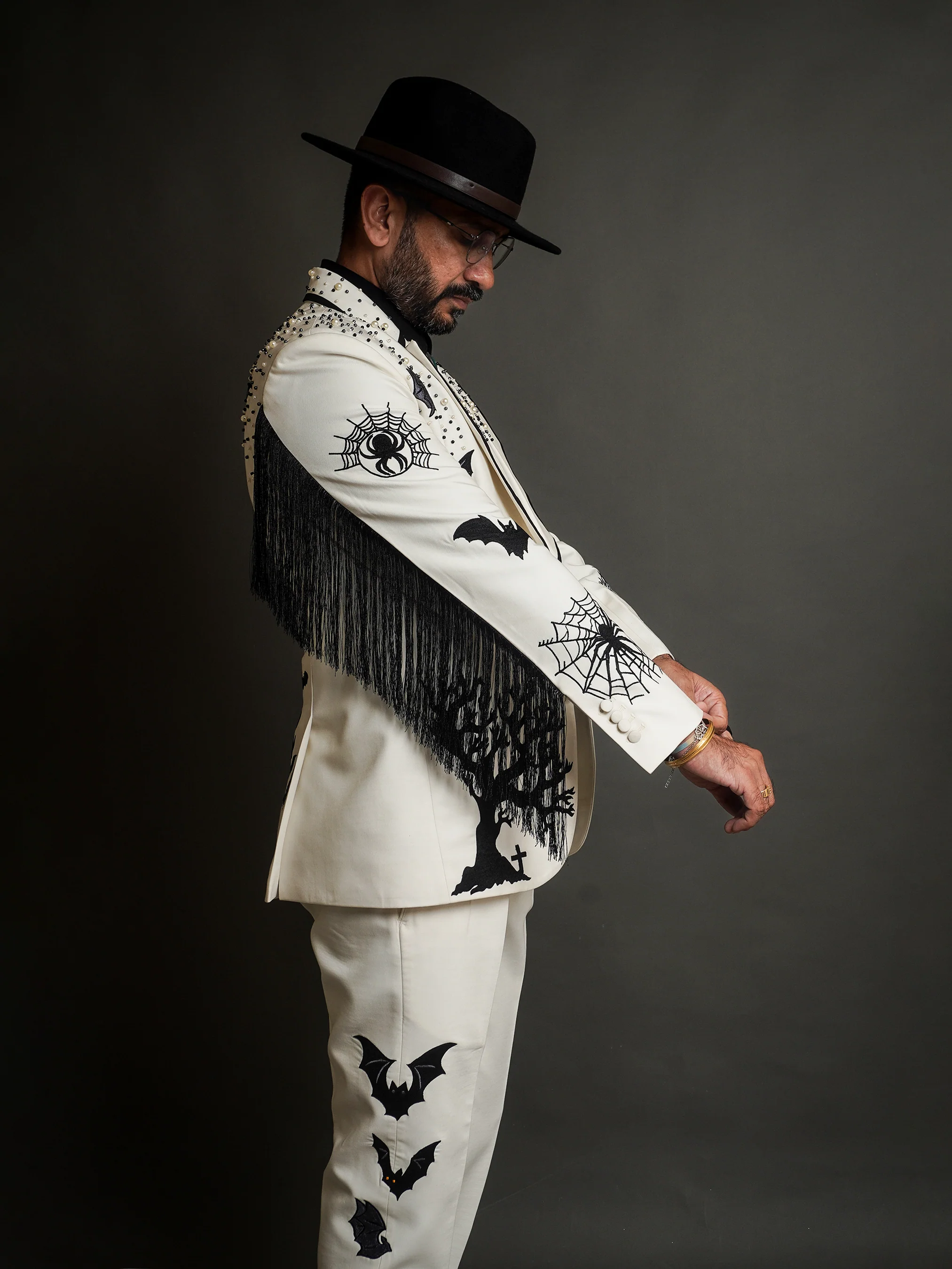 The Midnight Haunt Suit - Image 7