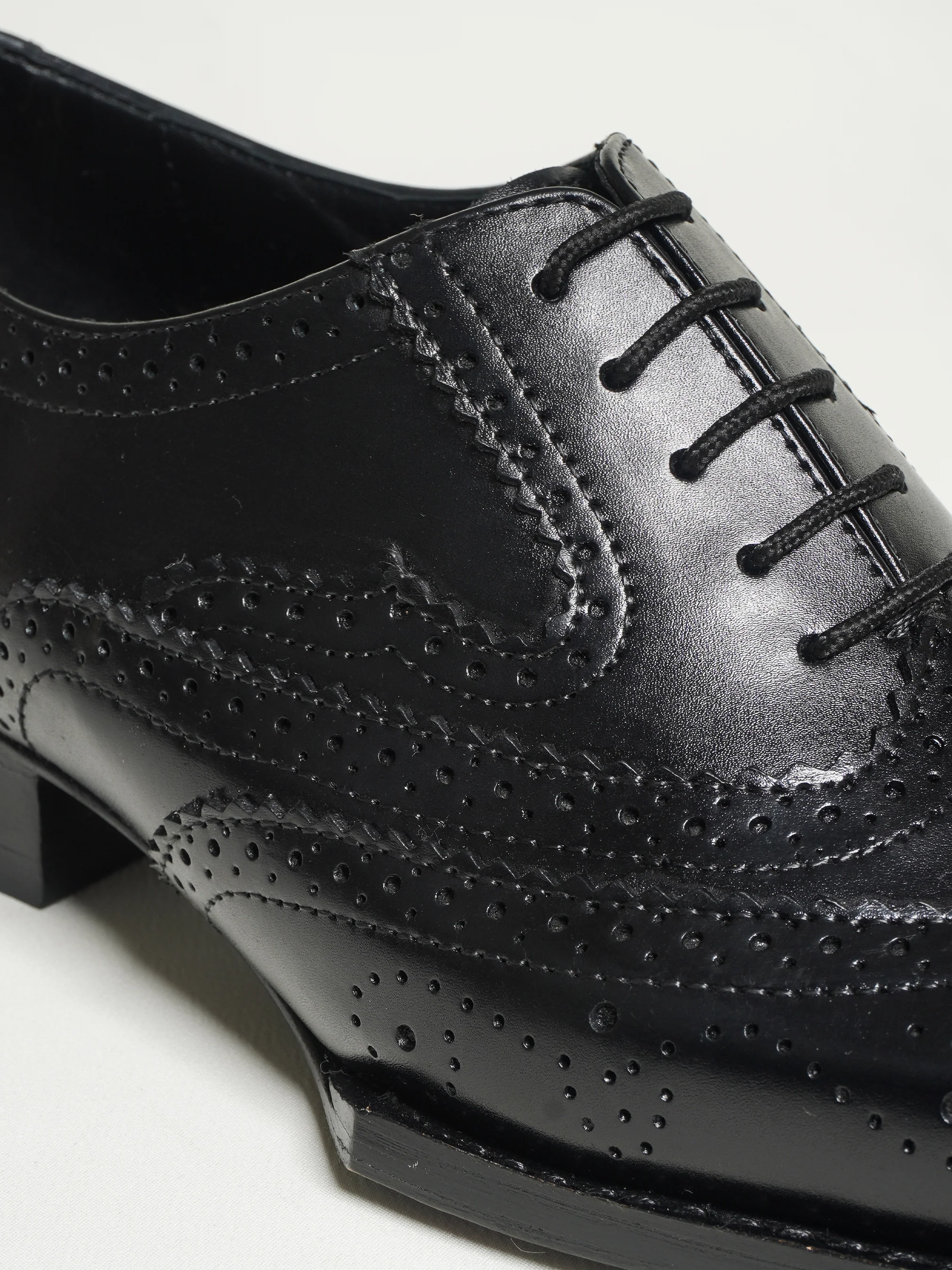 The Wingtip Brogues - Image 8