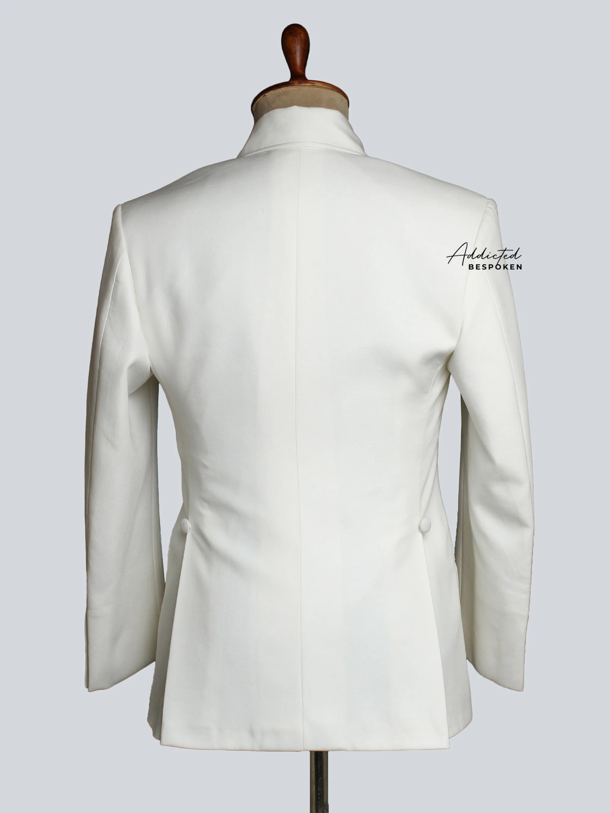 Timeless Double Breasted Suit - Image 5