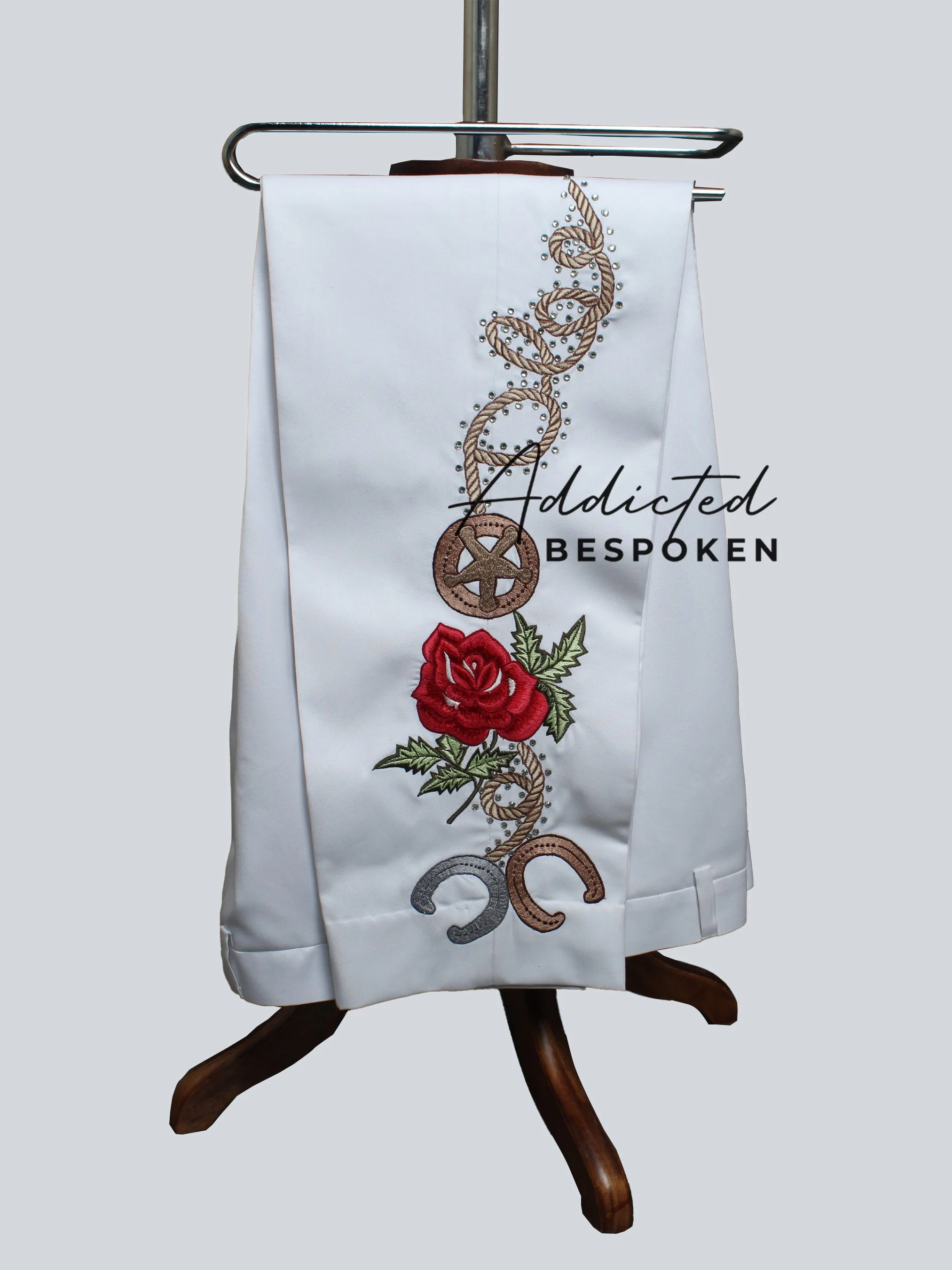 Timeless Rose Pattern Attire - Image 7