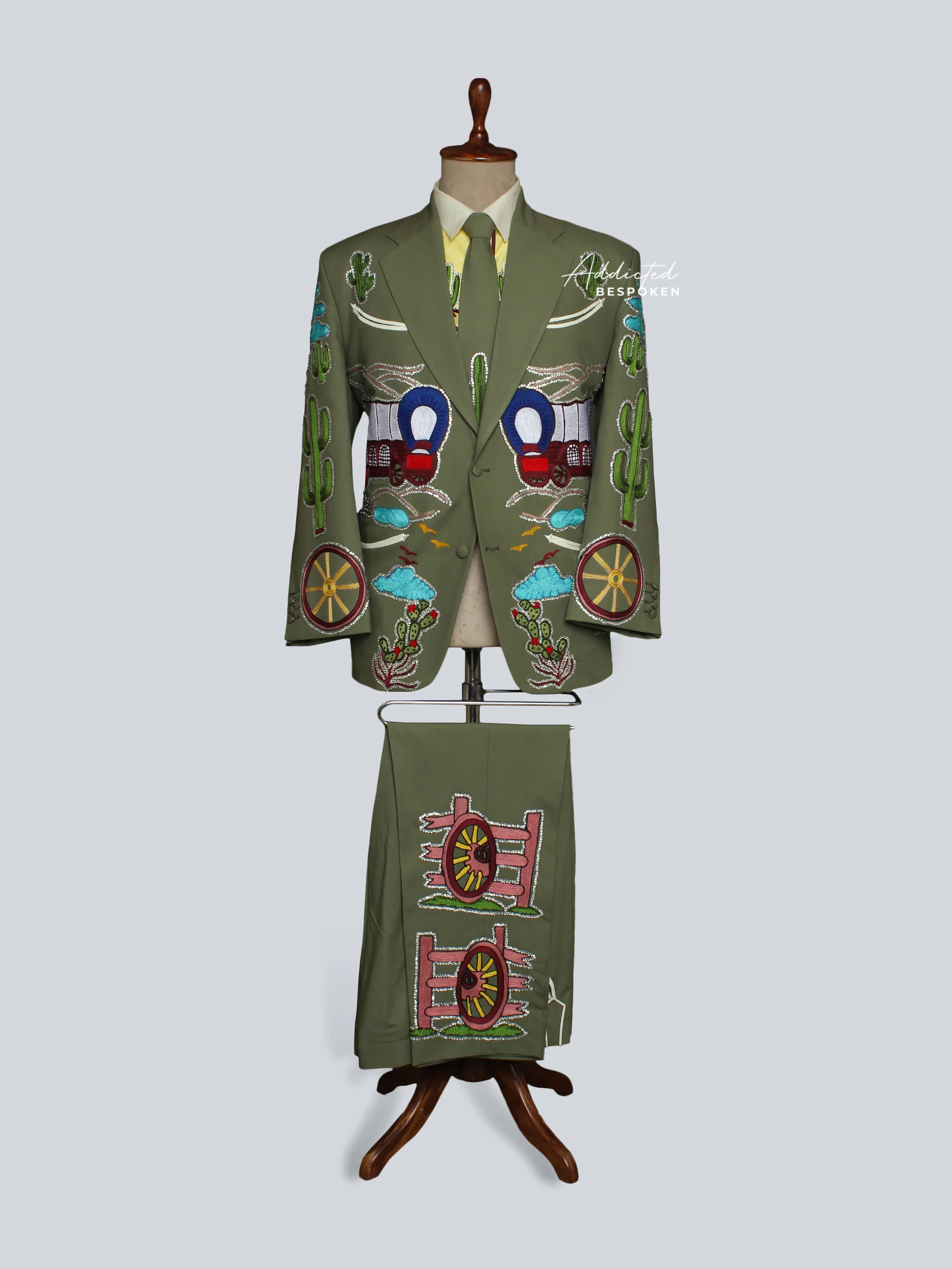 Train Detailed Lavish Suit - Image 2