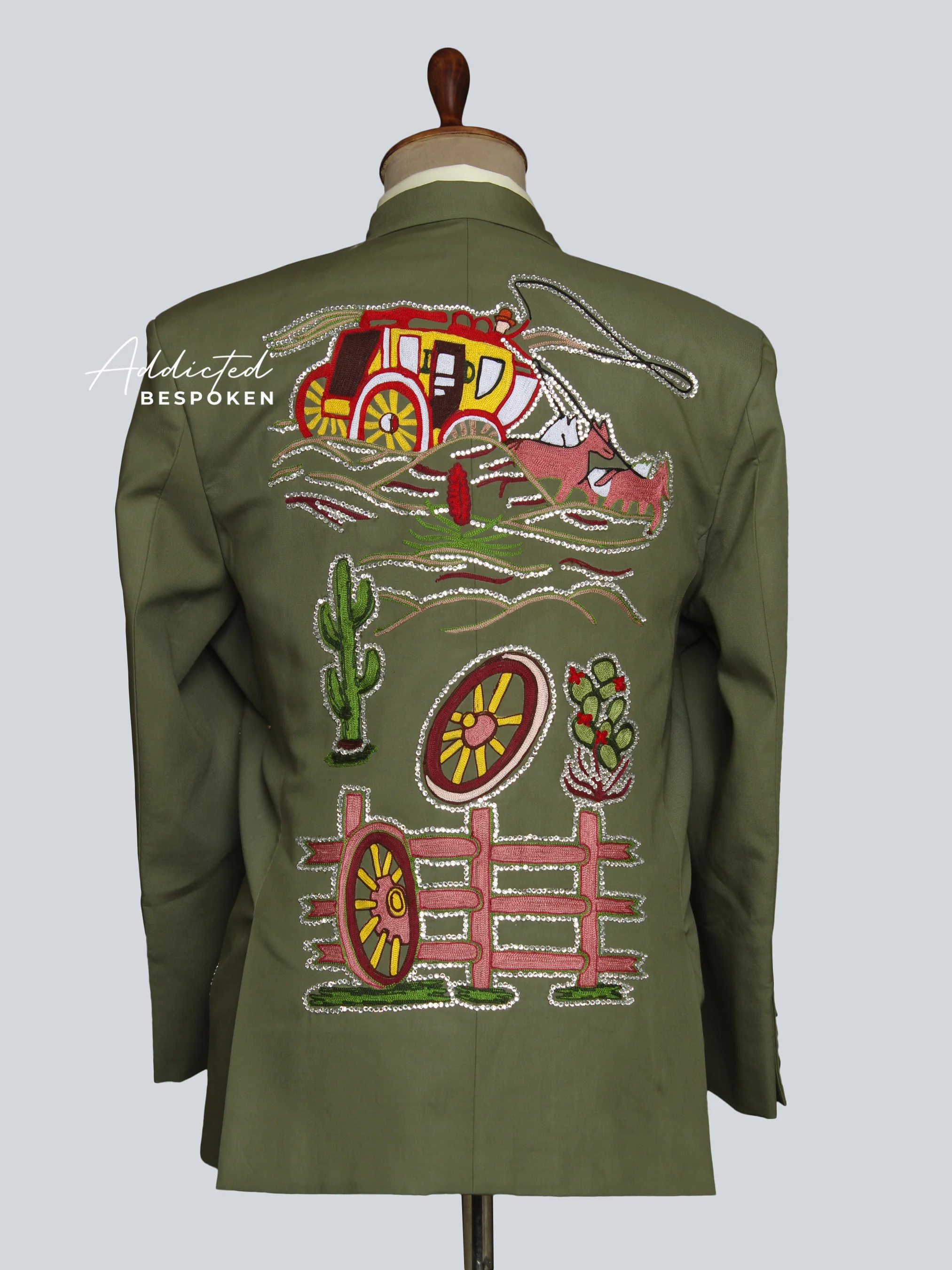Train Detailed Lavish Suit - Image 6