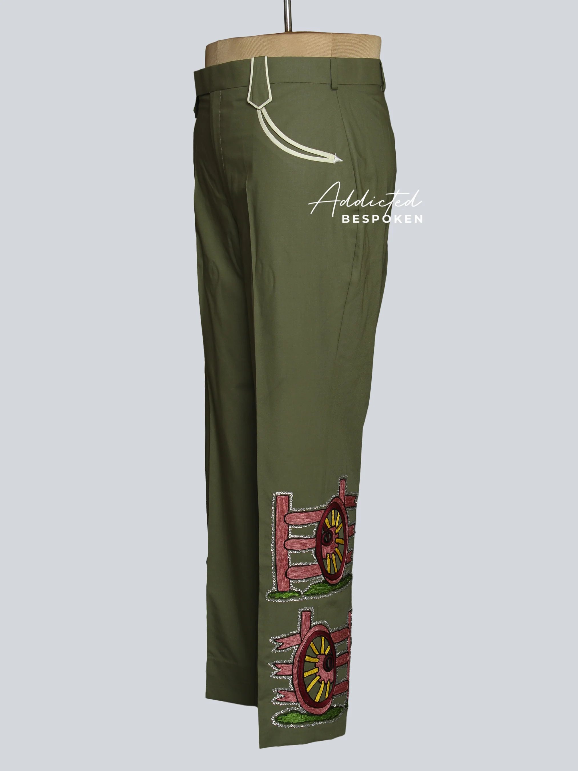 Train Detailed Lavish Suit - Image 9