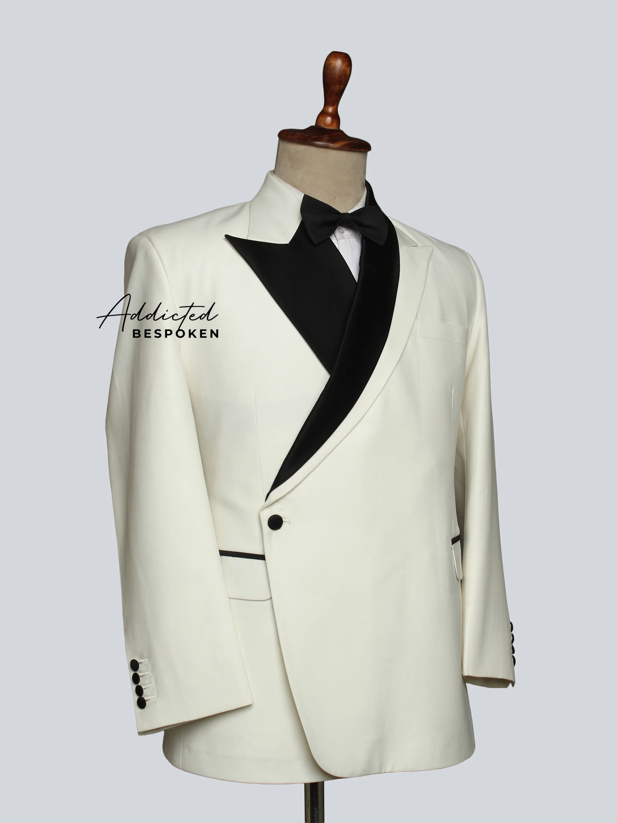 Upscale Classic Formal Suit - Image 3