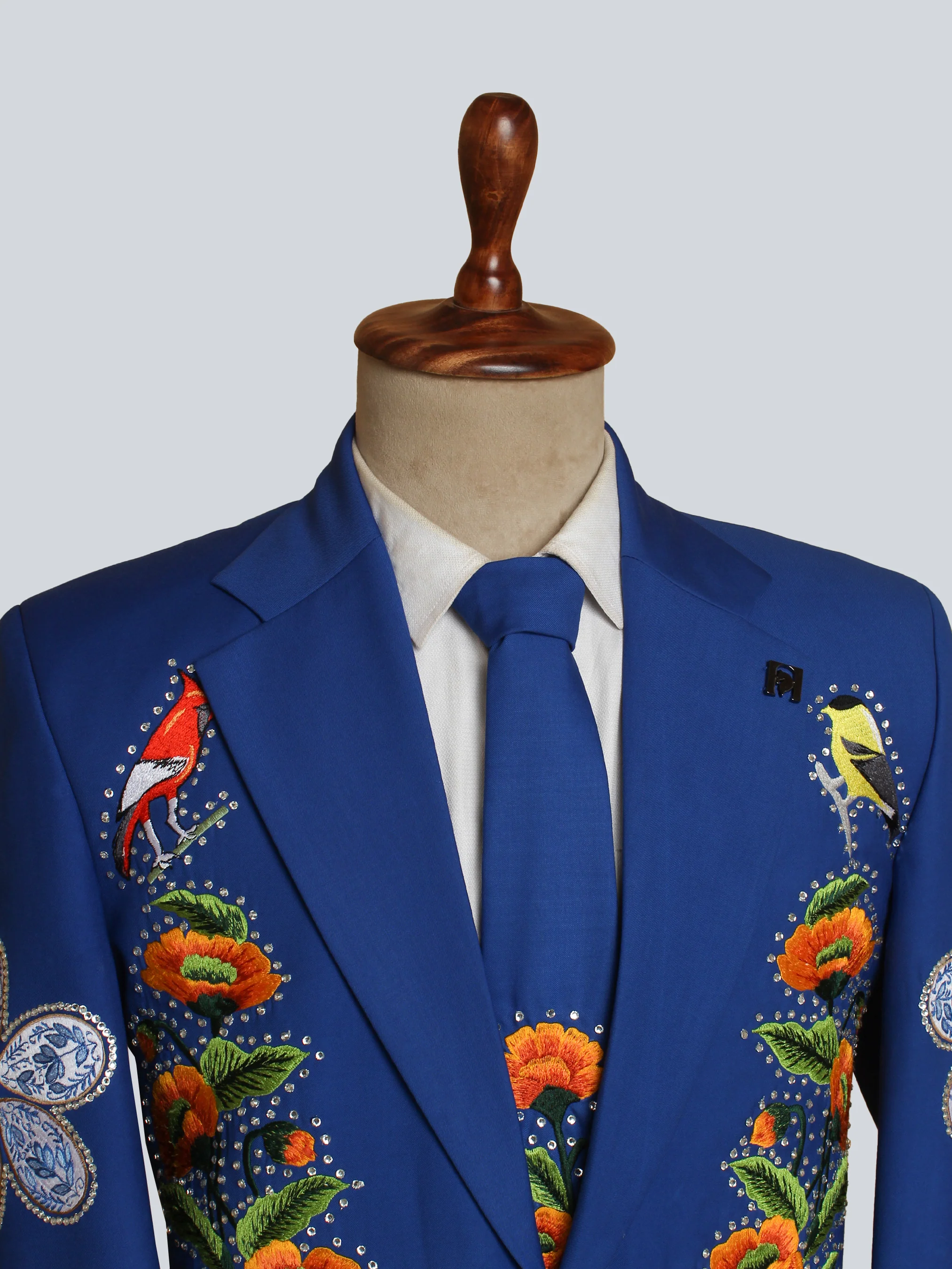 Verdant Glamour Suit - Image 5