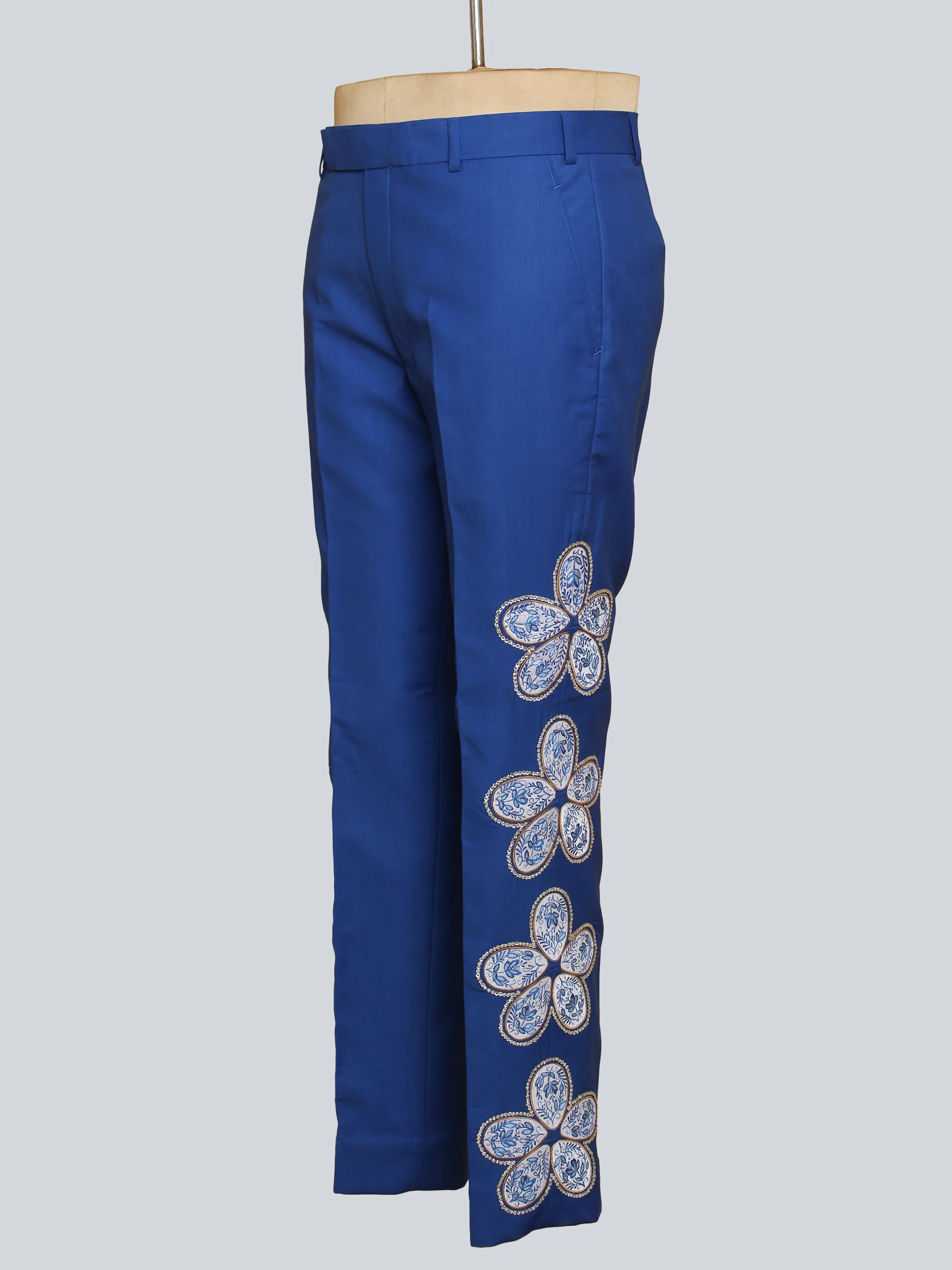 Verdant Glamour Suit - Image 9