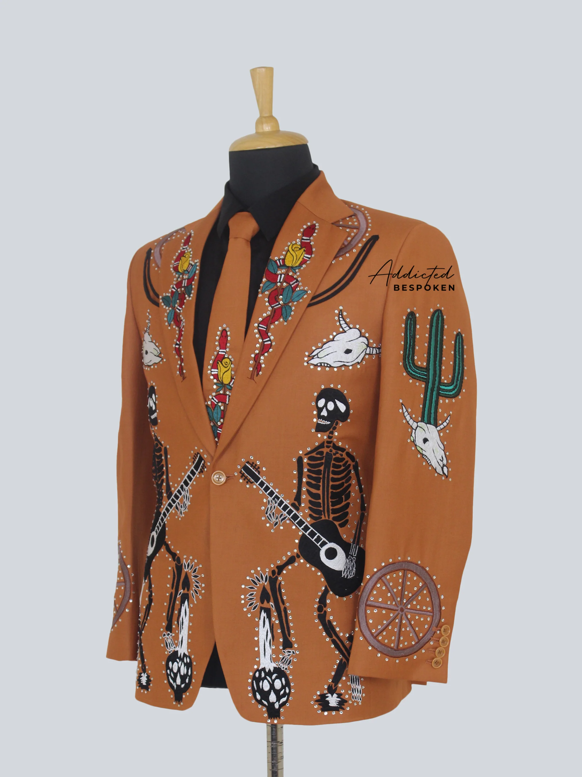 Vibrant Frontier Western Suit - Image 5