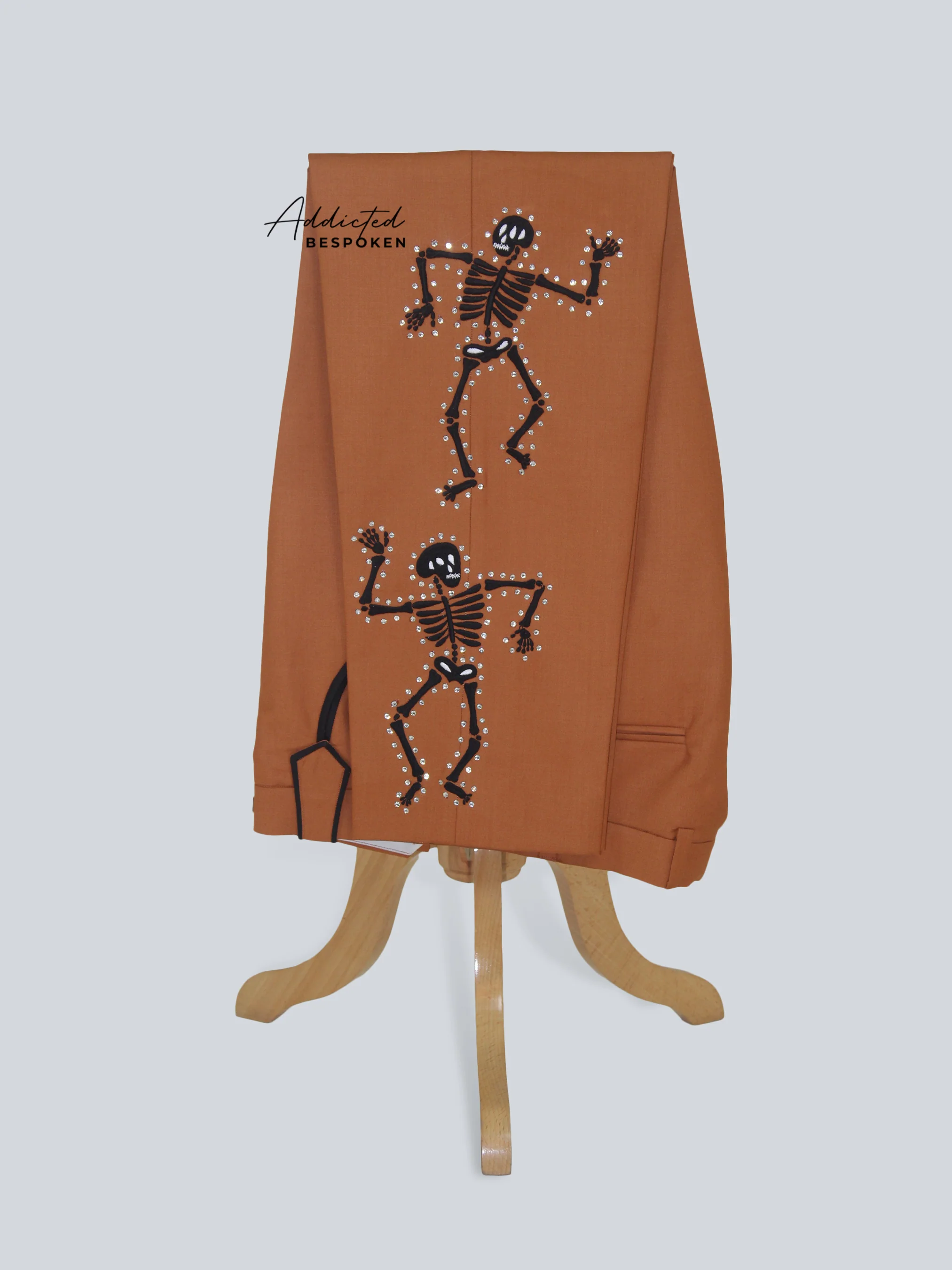 Vibrant Frontier Western Suit - Image 7