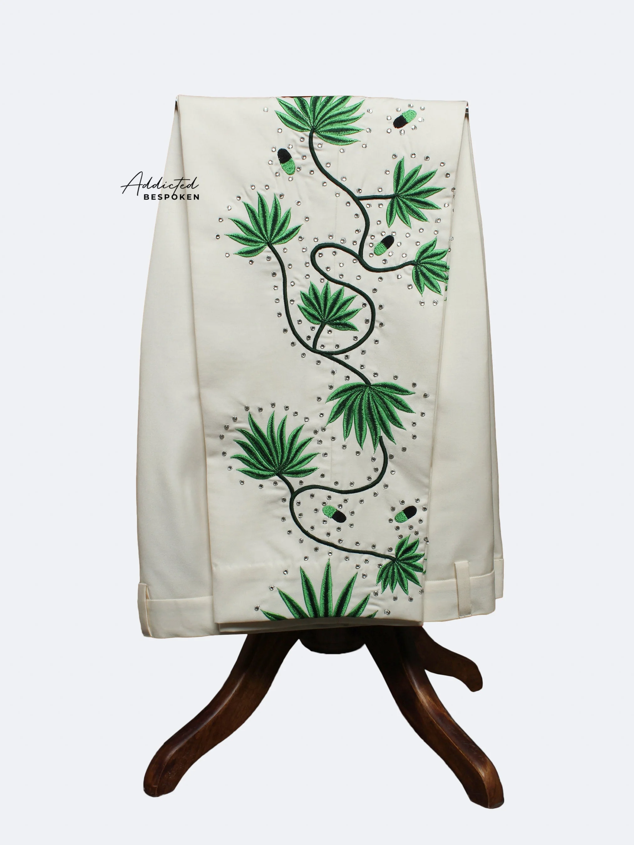 Vintage Guitar Blossom Ensemble - Image 7