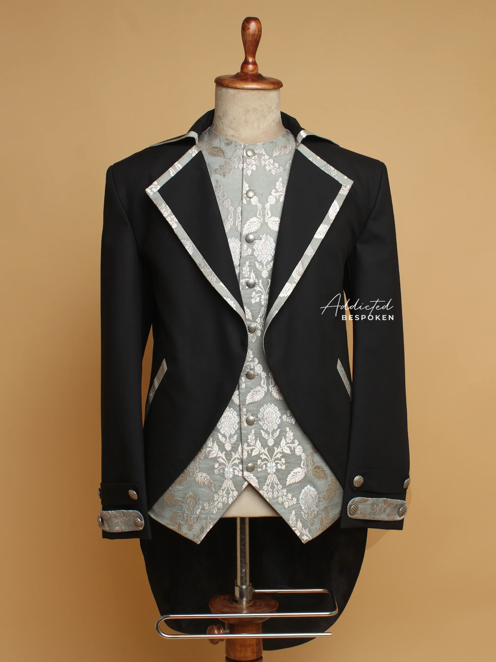 Vintage Steampunk Design Suit - Image 2