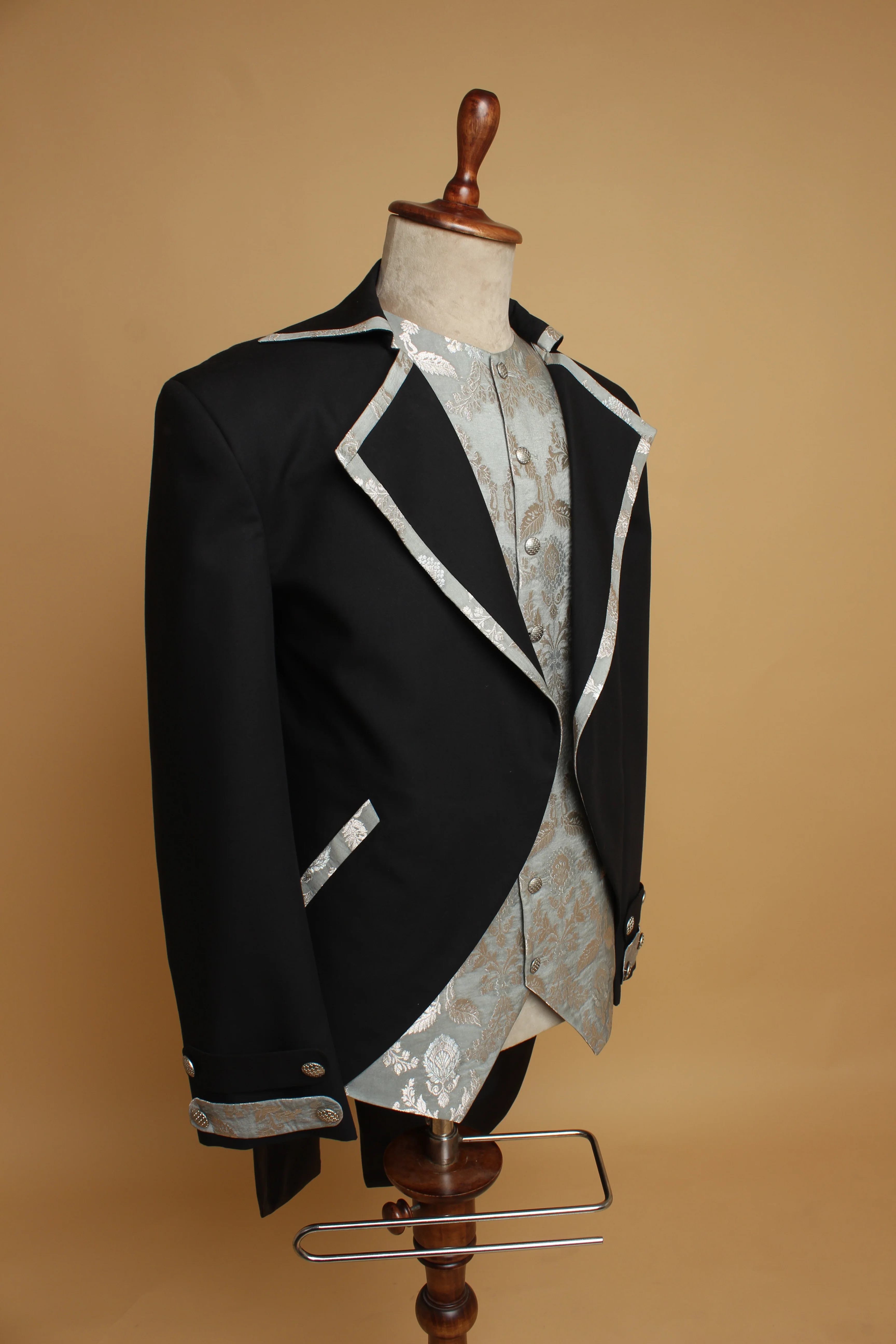 Vintage Steampunk Design Suit - Image 3