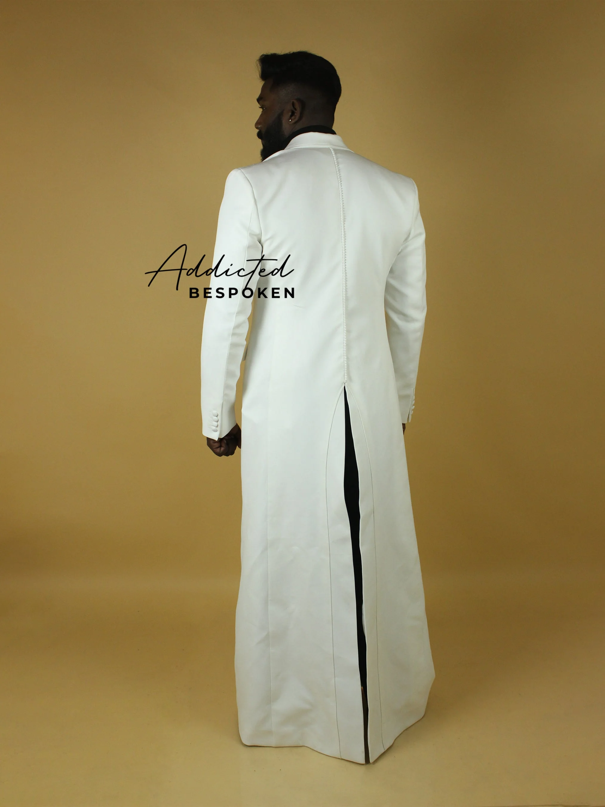 White Cotton Peak Lapel Coat - Image 3