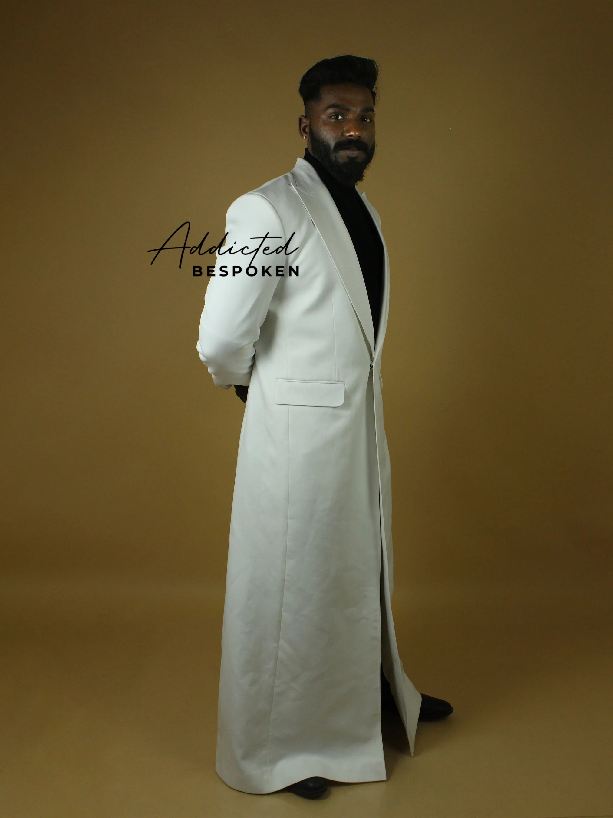 White Cotton Peak Lapel Coat - Image 4
